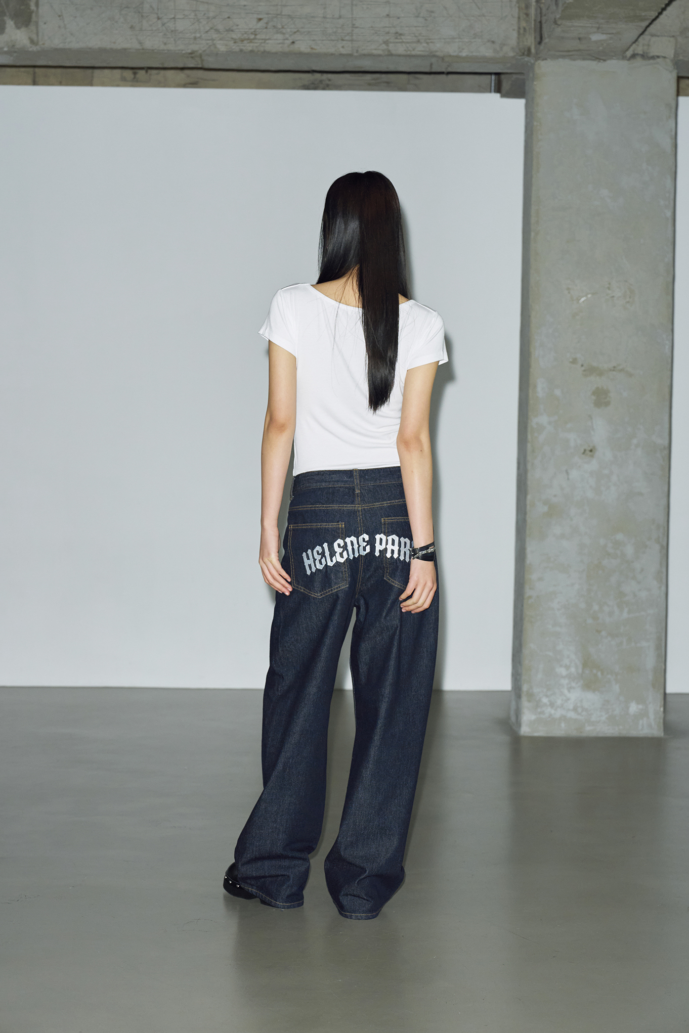 デニム・ジーパン [HELENE PARIS] Logo Needle Point Wide Denim Pants MUSINSA公式 | HELENE PARIS Logo Needle Point Wide Denim
