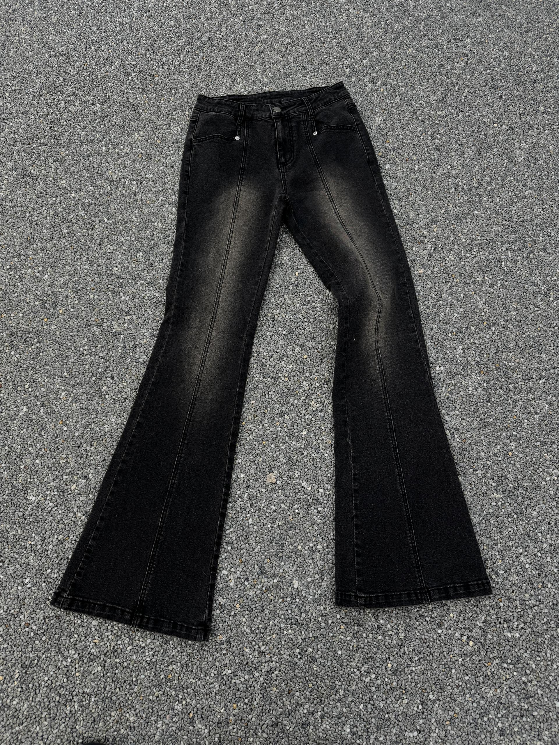 MUSINSA公式 | HELENE PARIS Washed bootcut denim pants [red