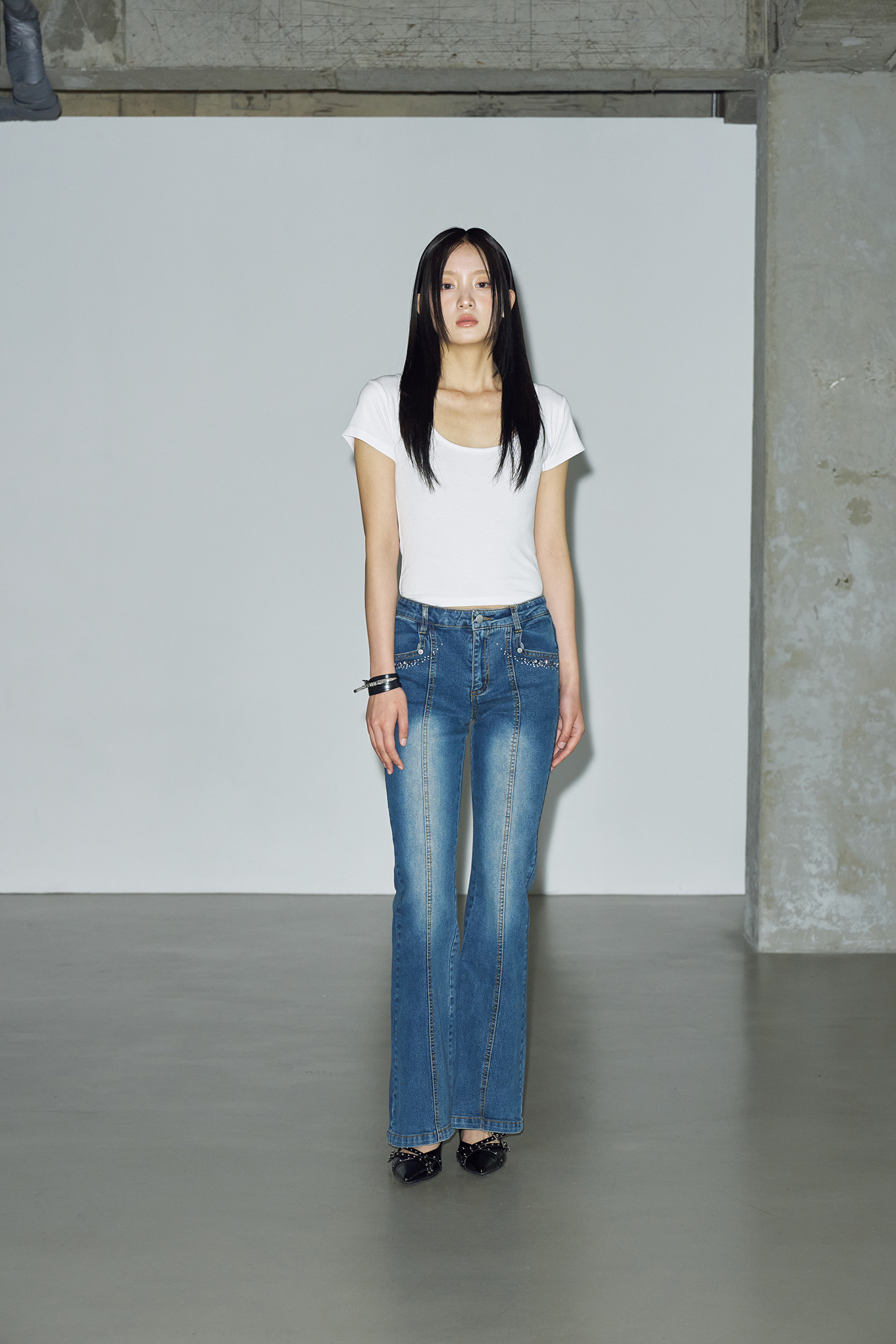【HELENE PARIS】Washed Bootcut Denim Pants★韓国人気★追跡付 HELENE PARIS】Washed Bootcut Denim Pants☆韓国人気☆追跡付