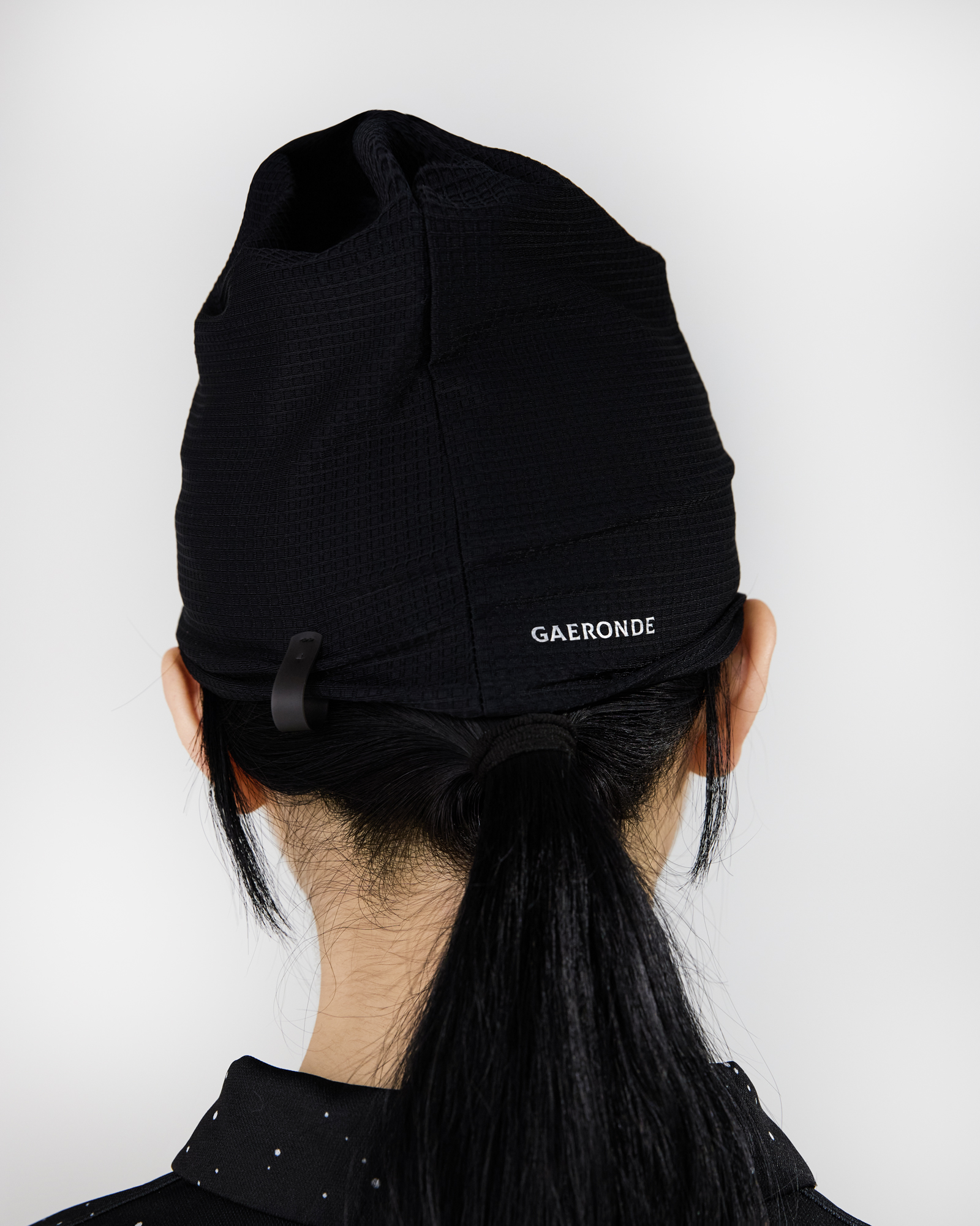 +STEMSCARF002
