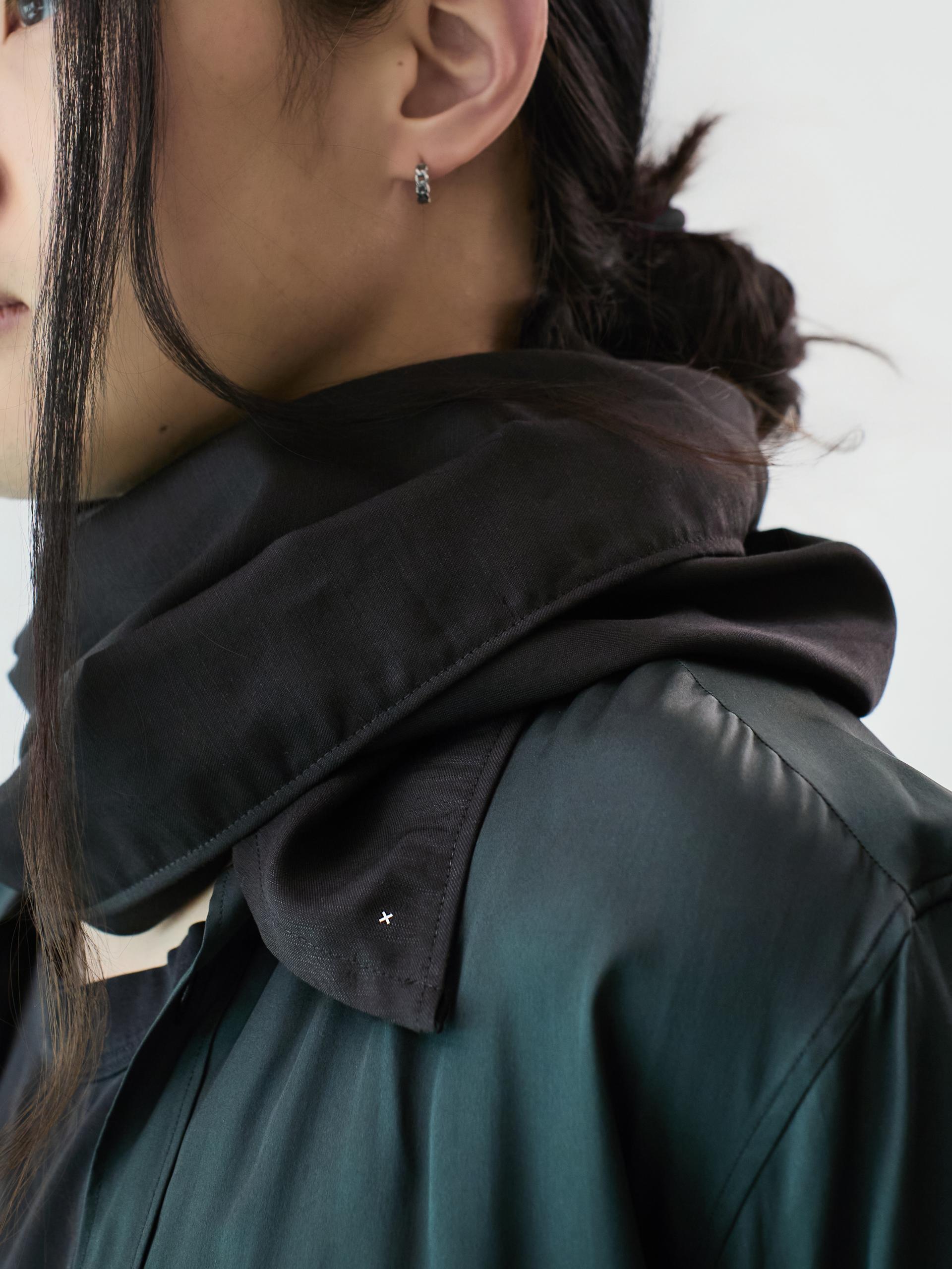 C+ SILK BLEND SCARF