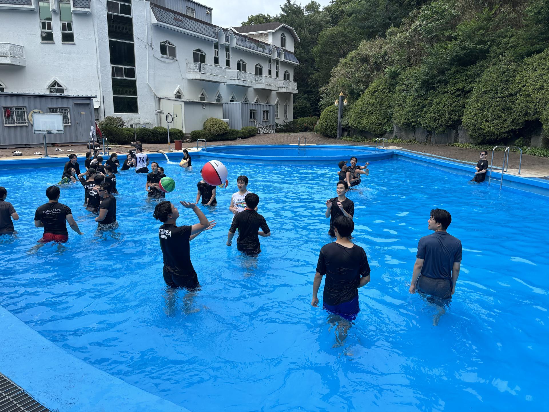 17f5d75cff540.jpg