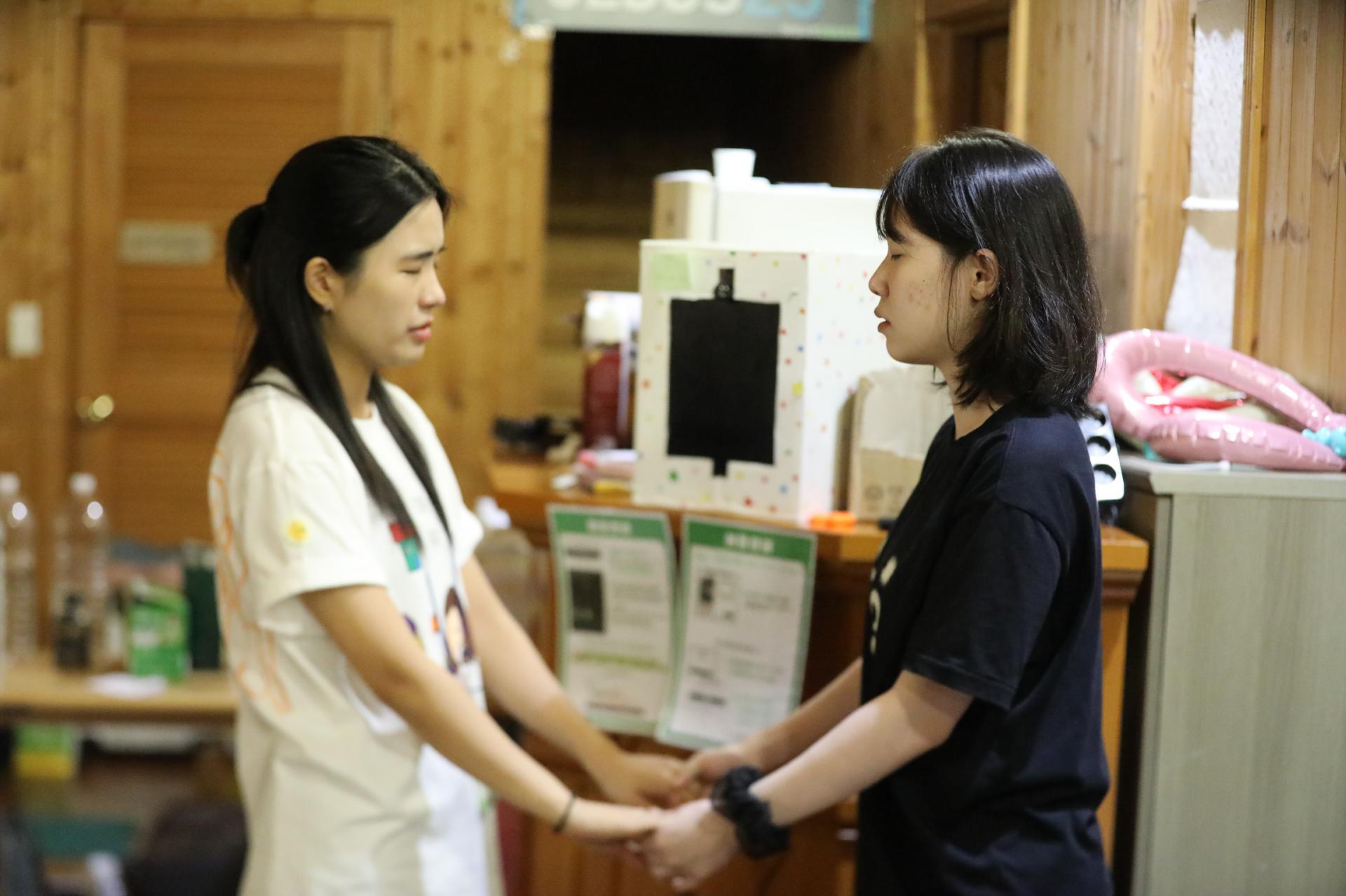 7f78725ddd145.jpg