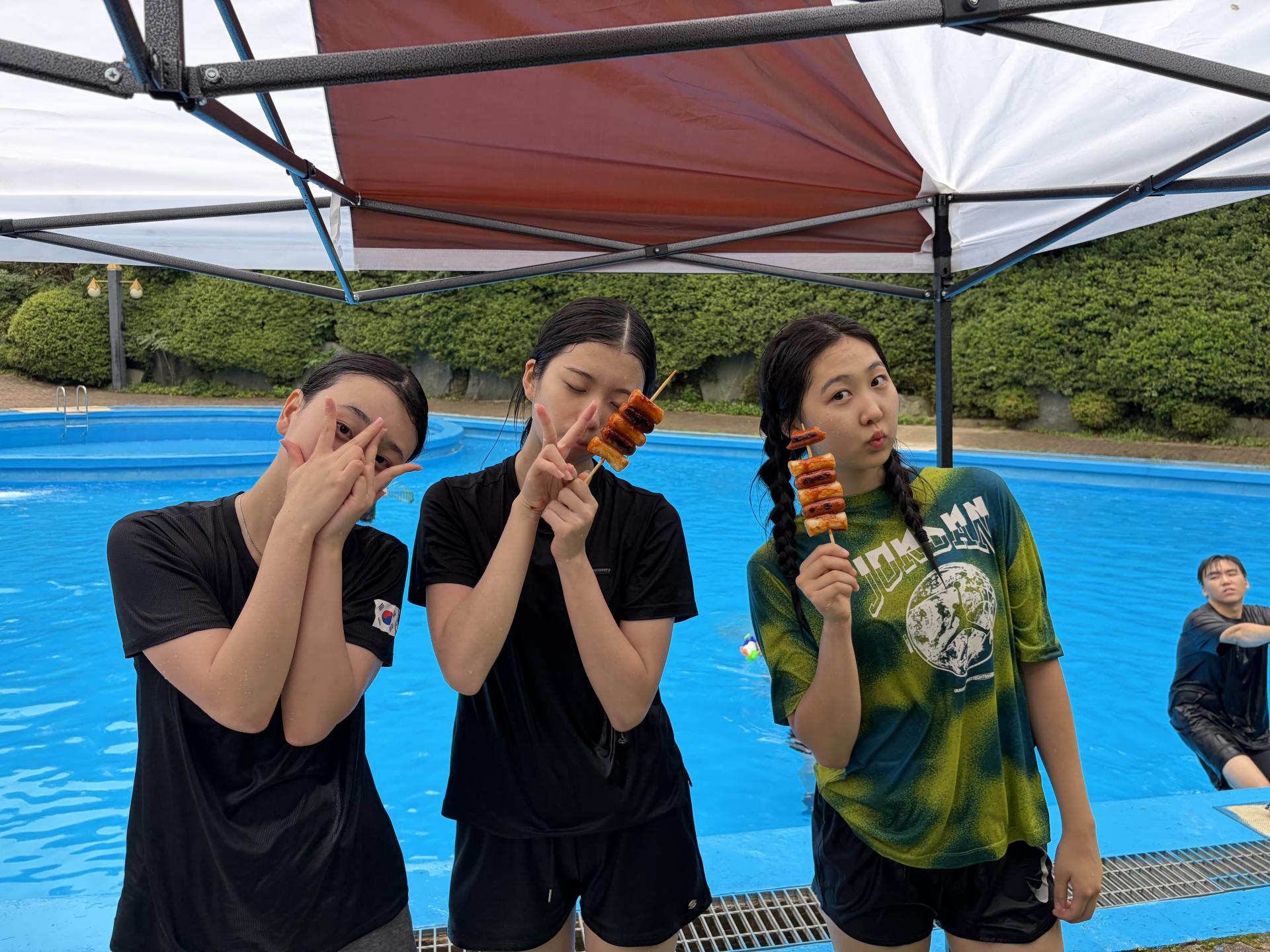c04387aa73bdb.jpg