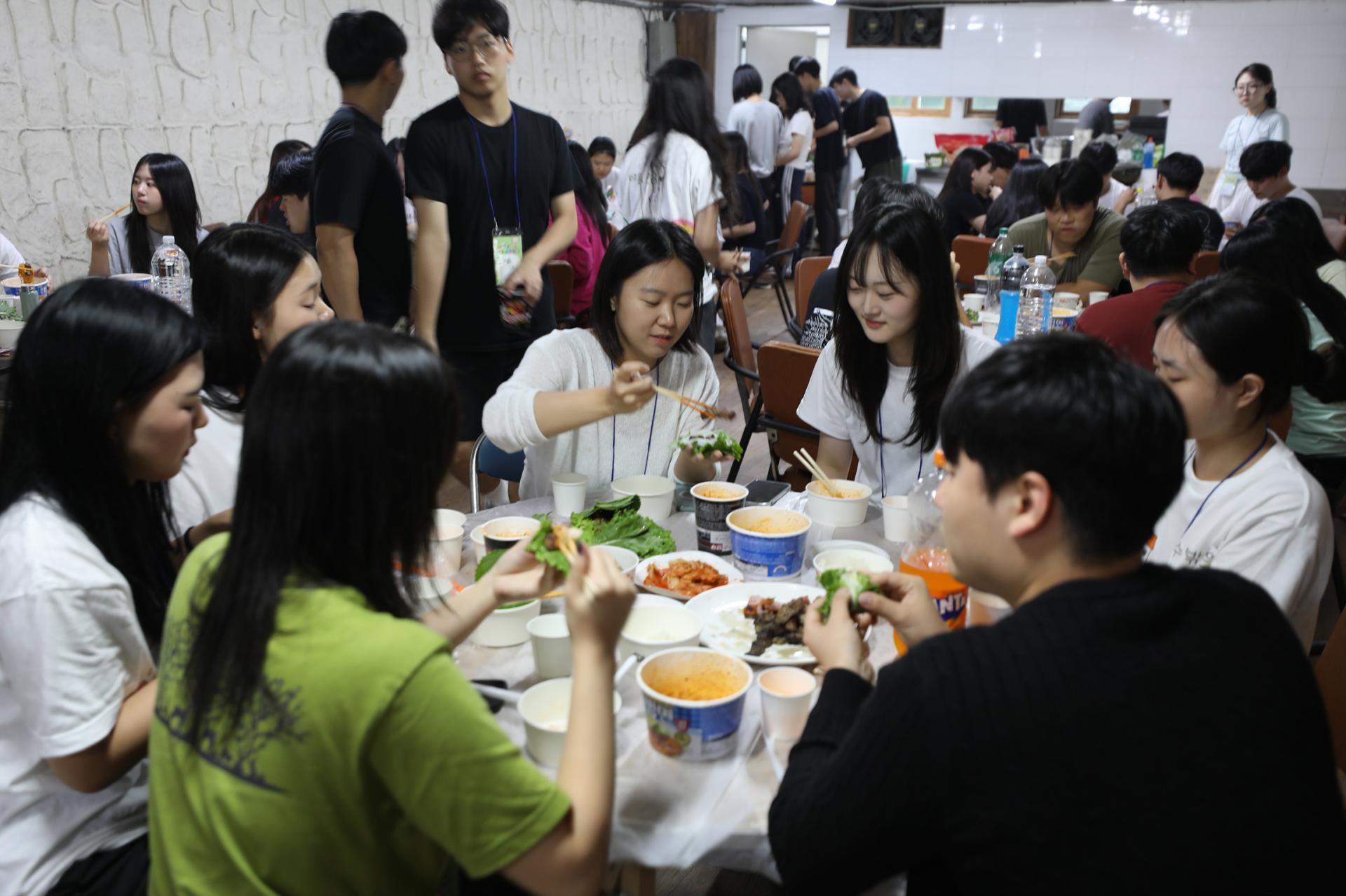 ef1a36ea74b05.jpg