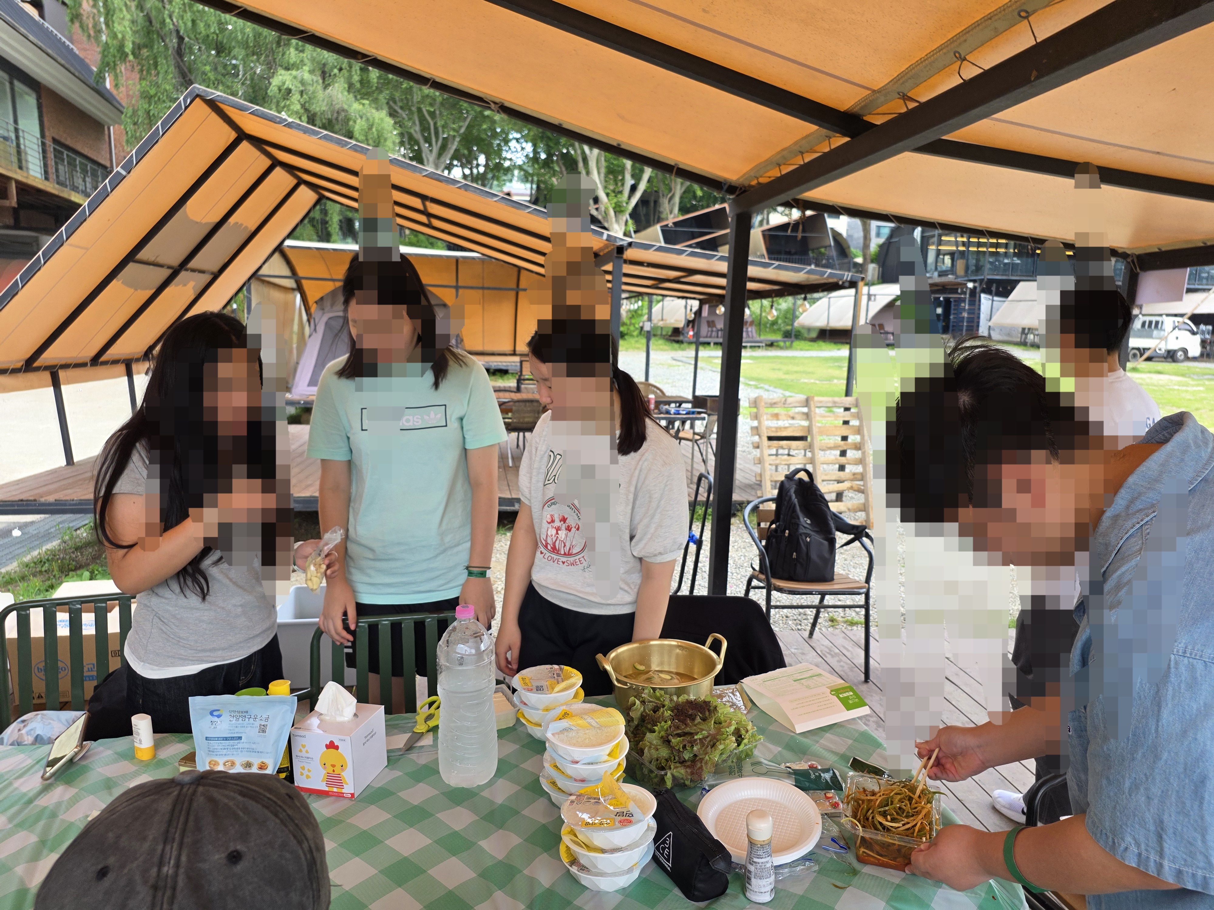 516d3e0090325.jpg