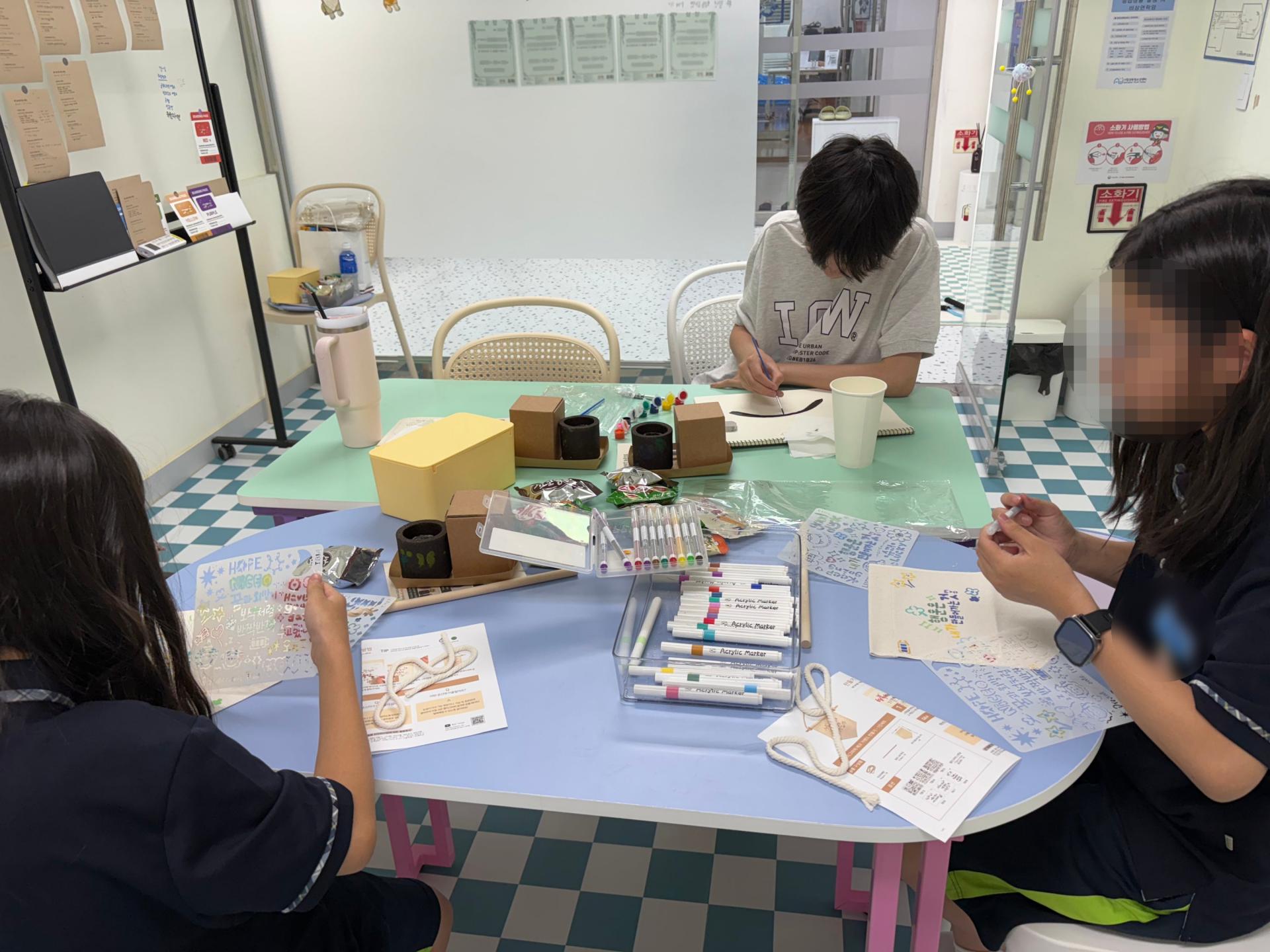 SE-21e38c67-559c-4647-a1ae-9e03d68a79de.jpg
