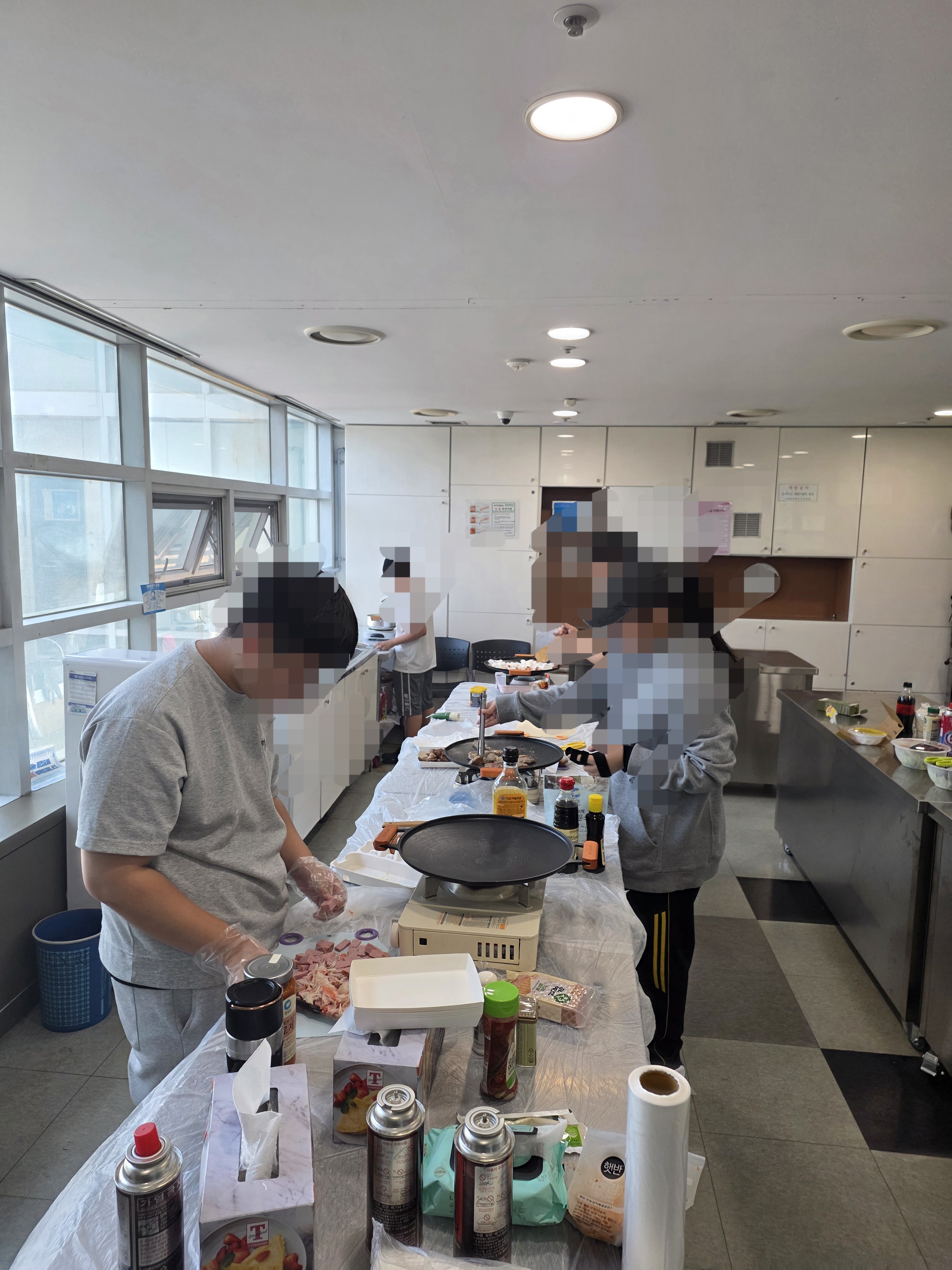 a5808cdc788b9.jpg