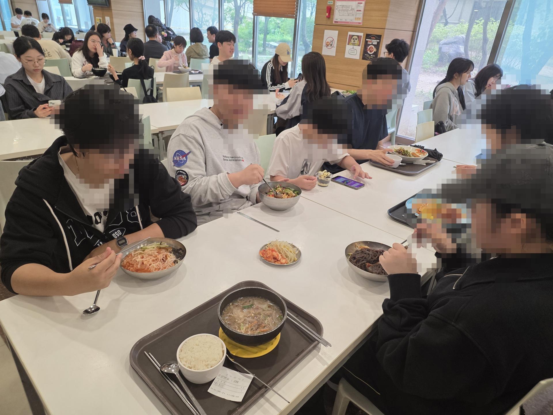 fc7a268f7e83a.jpg