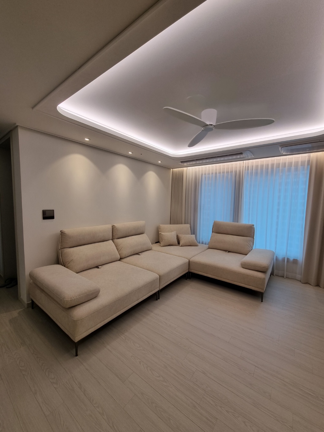 d84721d42d6f9.jpg
