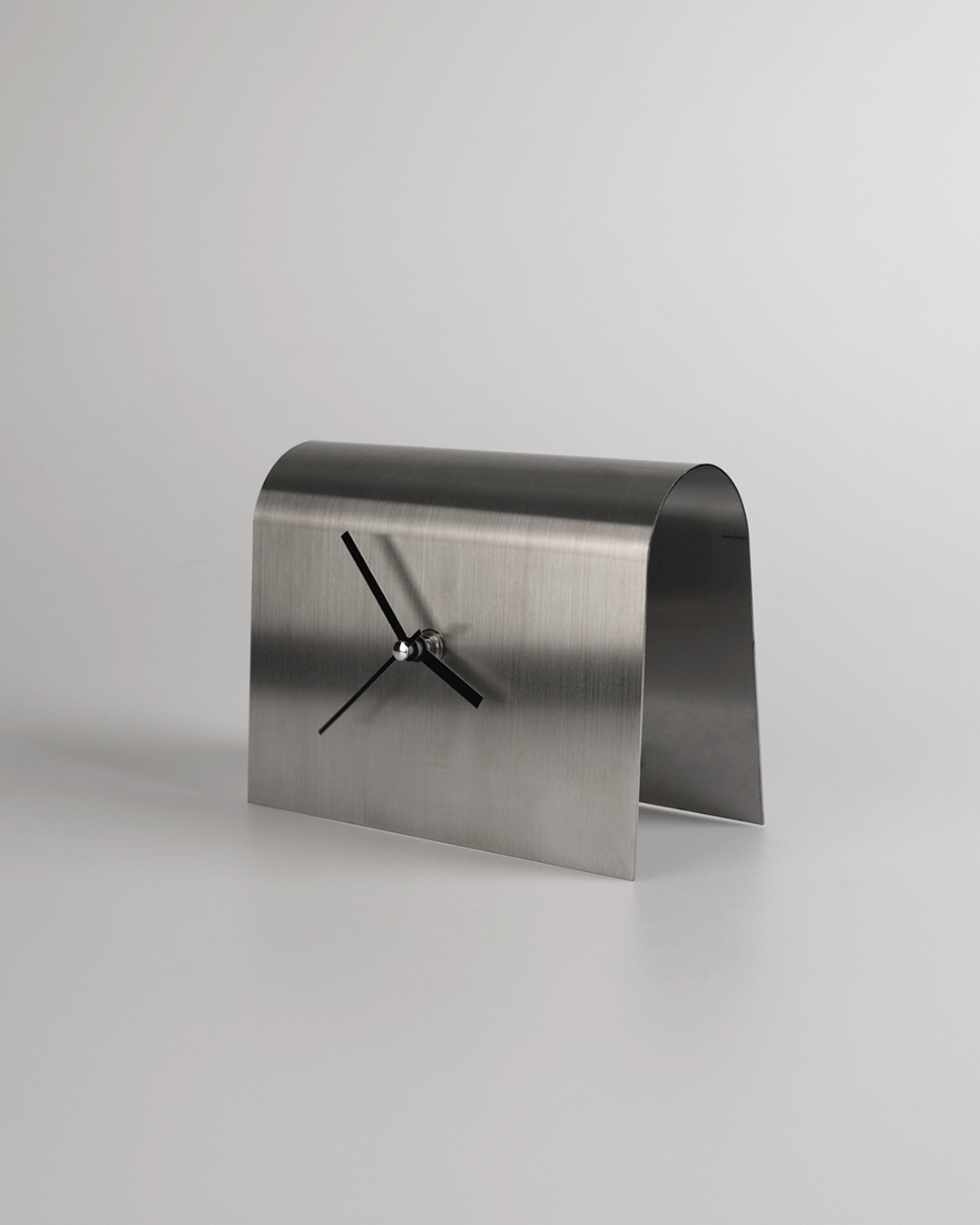 COTTAGE CLOCK
