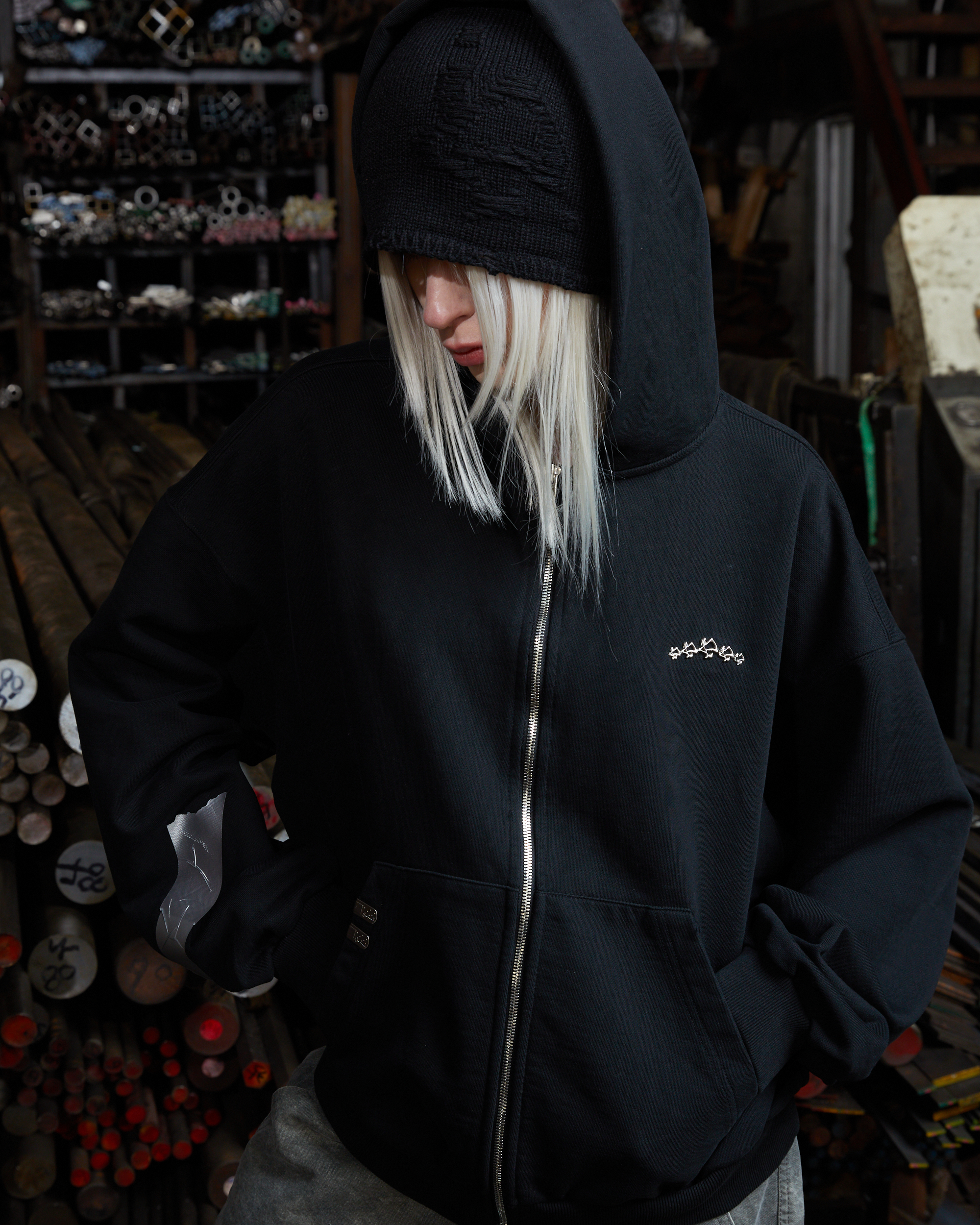 ALLDAY ZIP UP HOODIE - BLACK