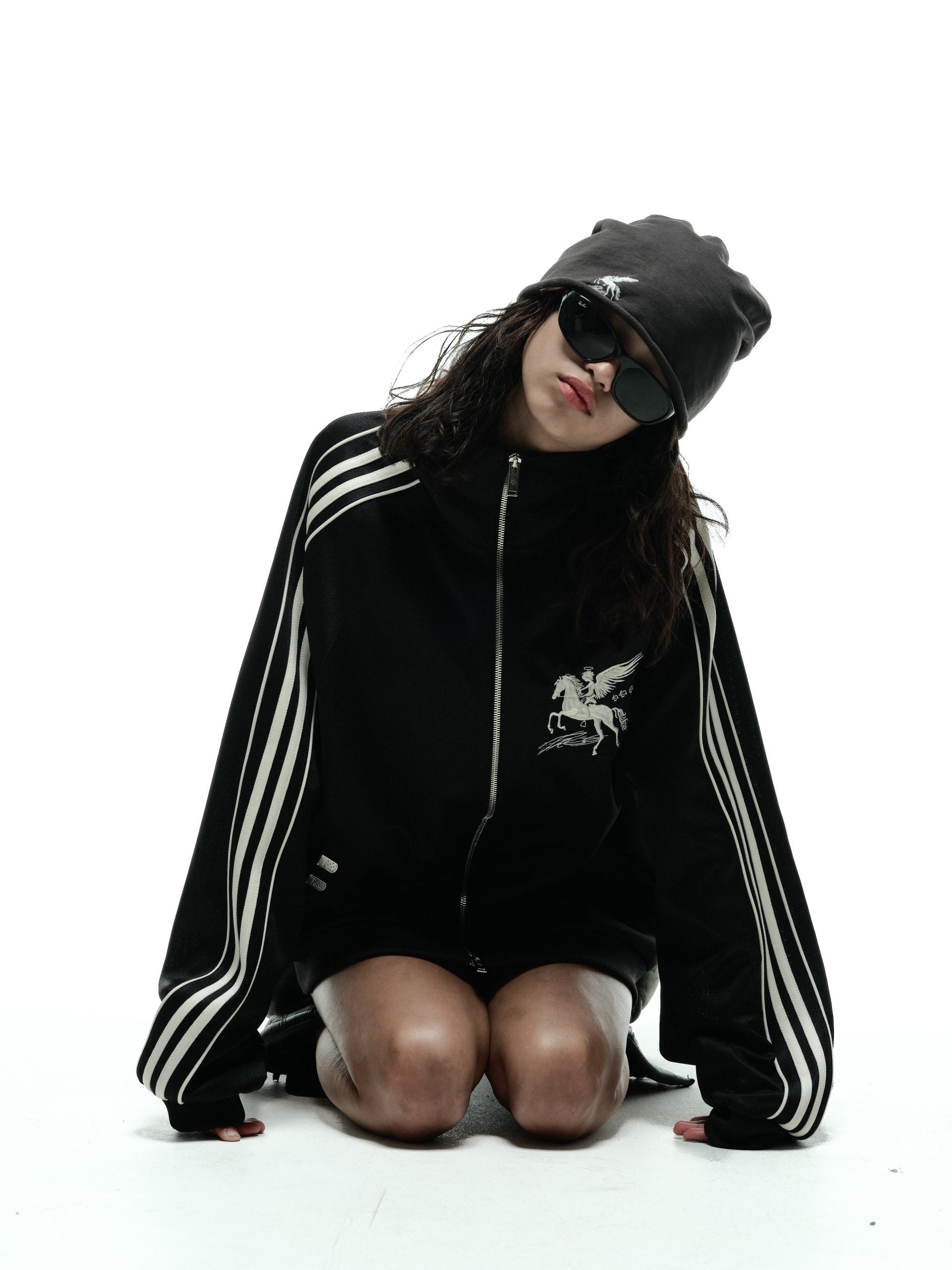 FALLING ANGEL BEANIE - CHARCOAL