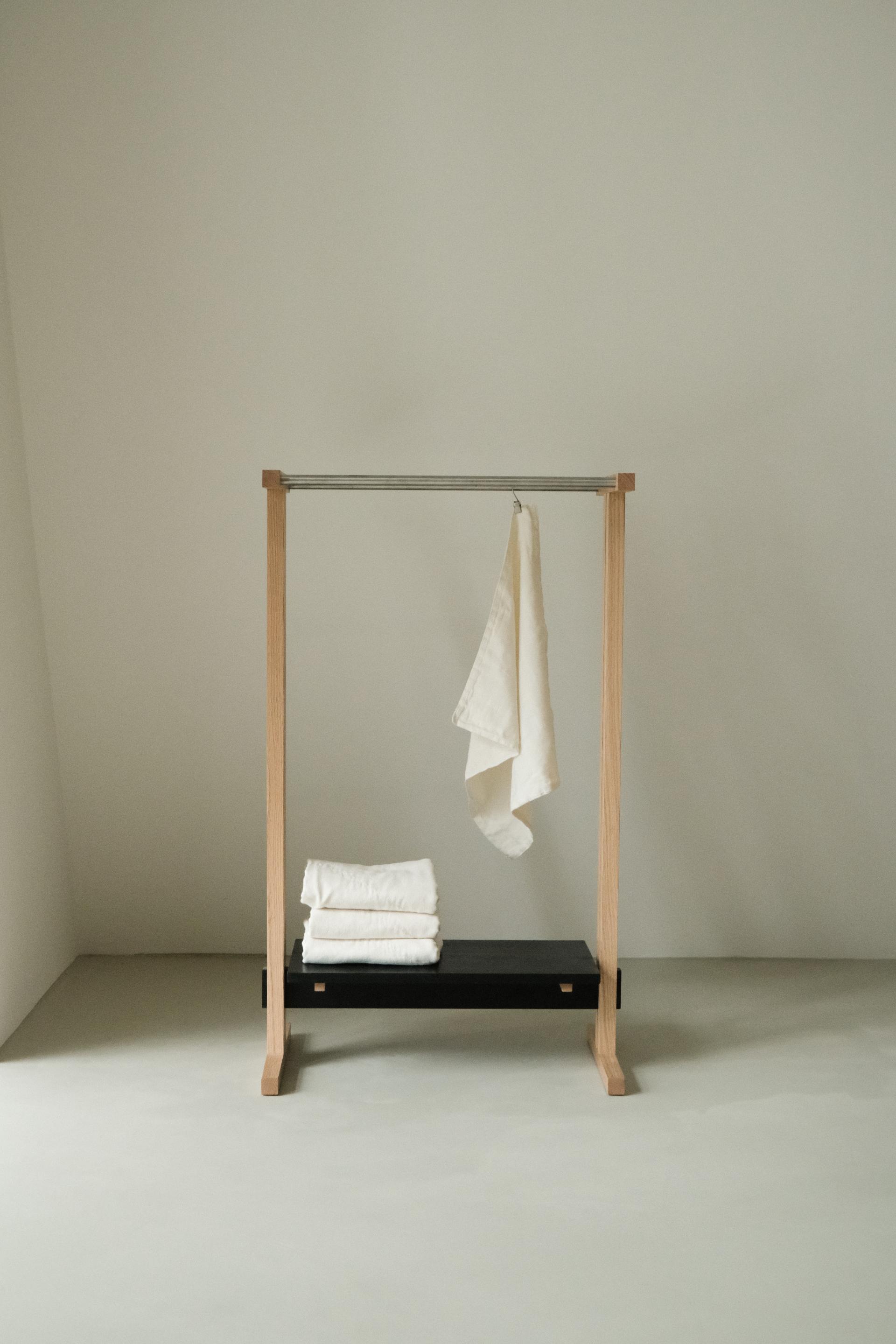 Parallel Hanger