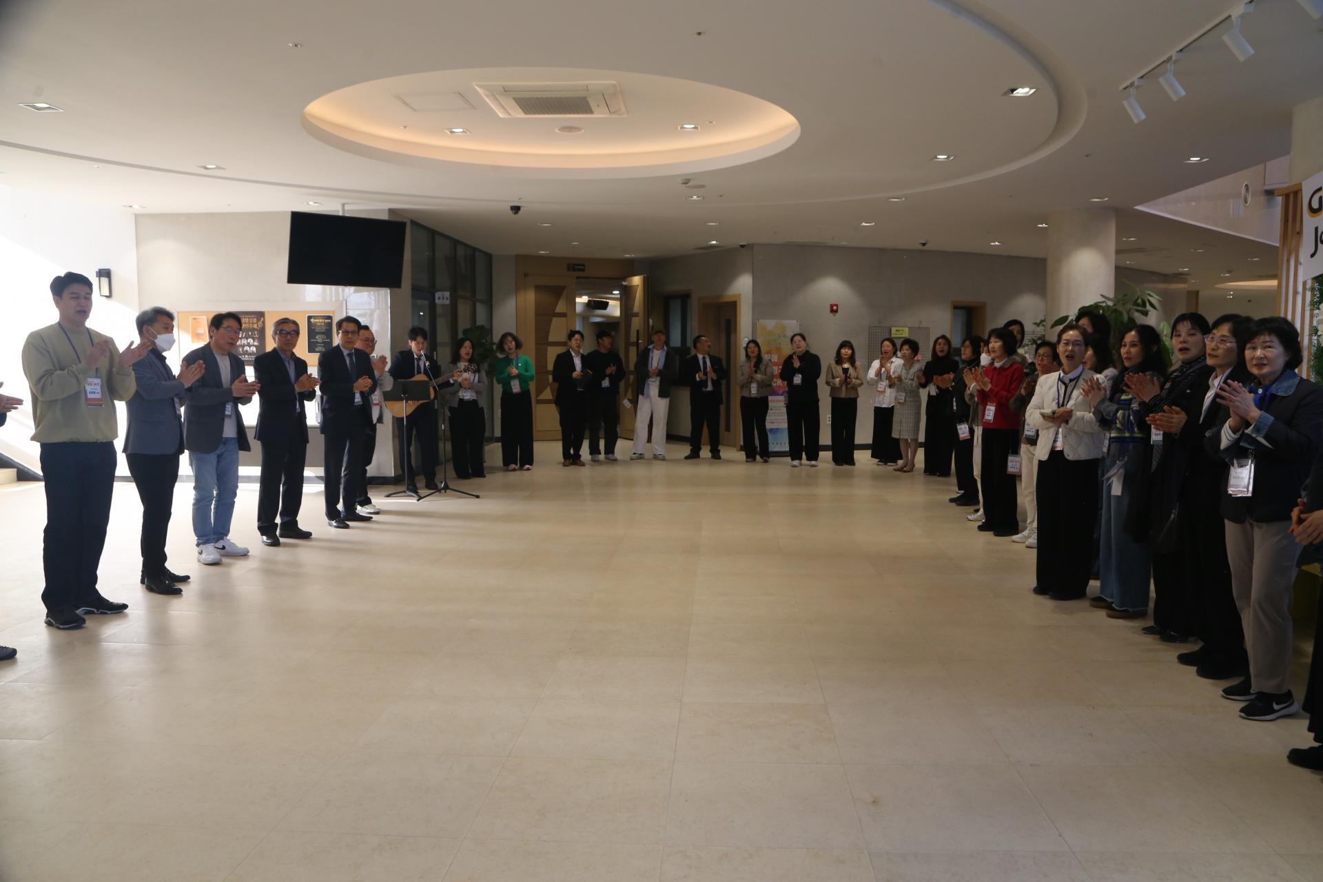 6fc2505183cf1.jpg