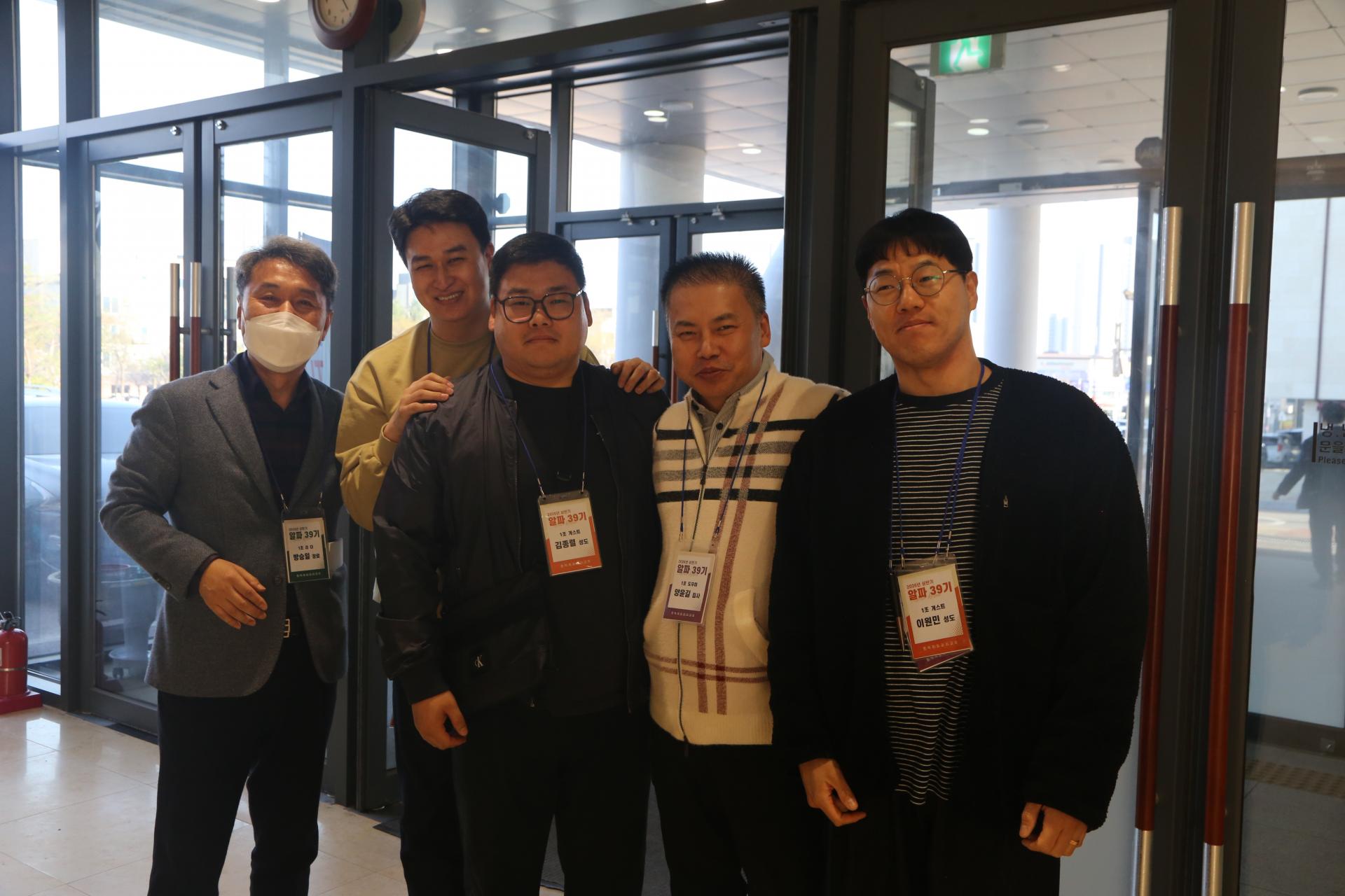 a82fce2d40162.jpg