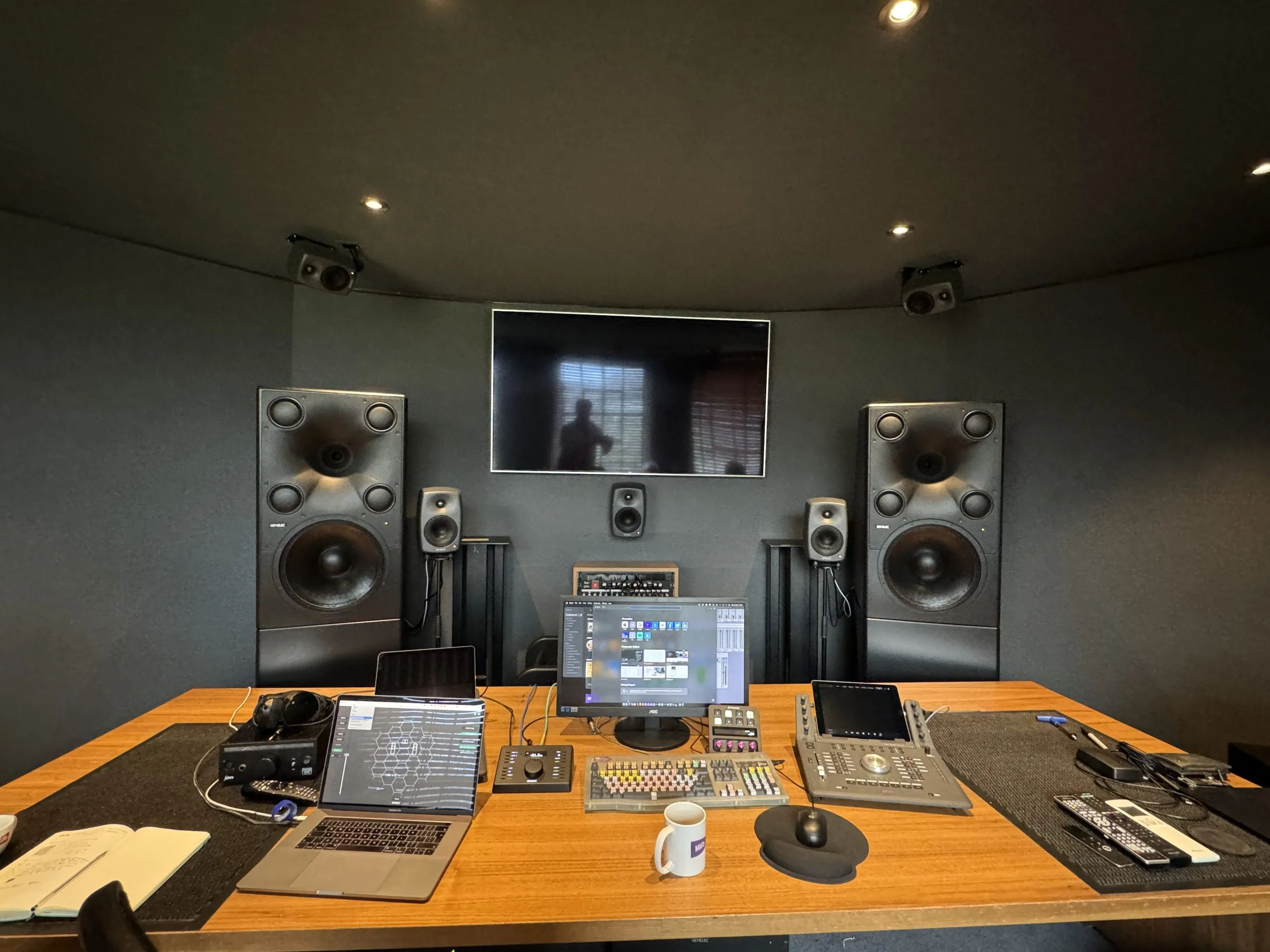 https://audiomediainternational.com/review-genelec-8381a/
