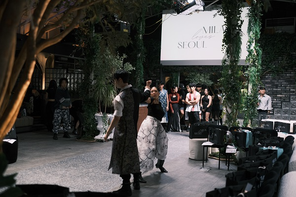 피노아친퀘, 이탈리아 디자이너 '프란체스카 코토네'와 콜라보 진행/사진제공=밀란러브서울(MLS)