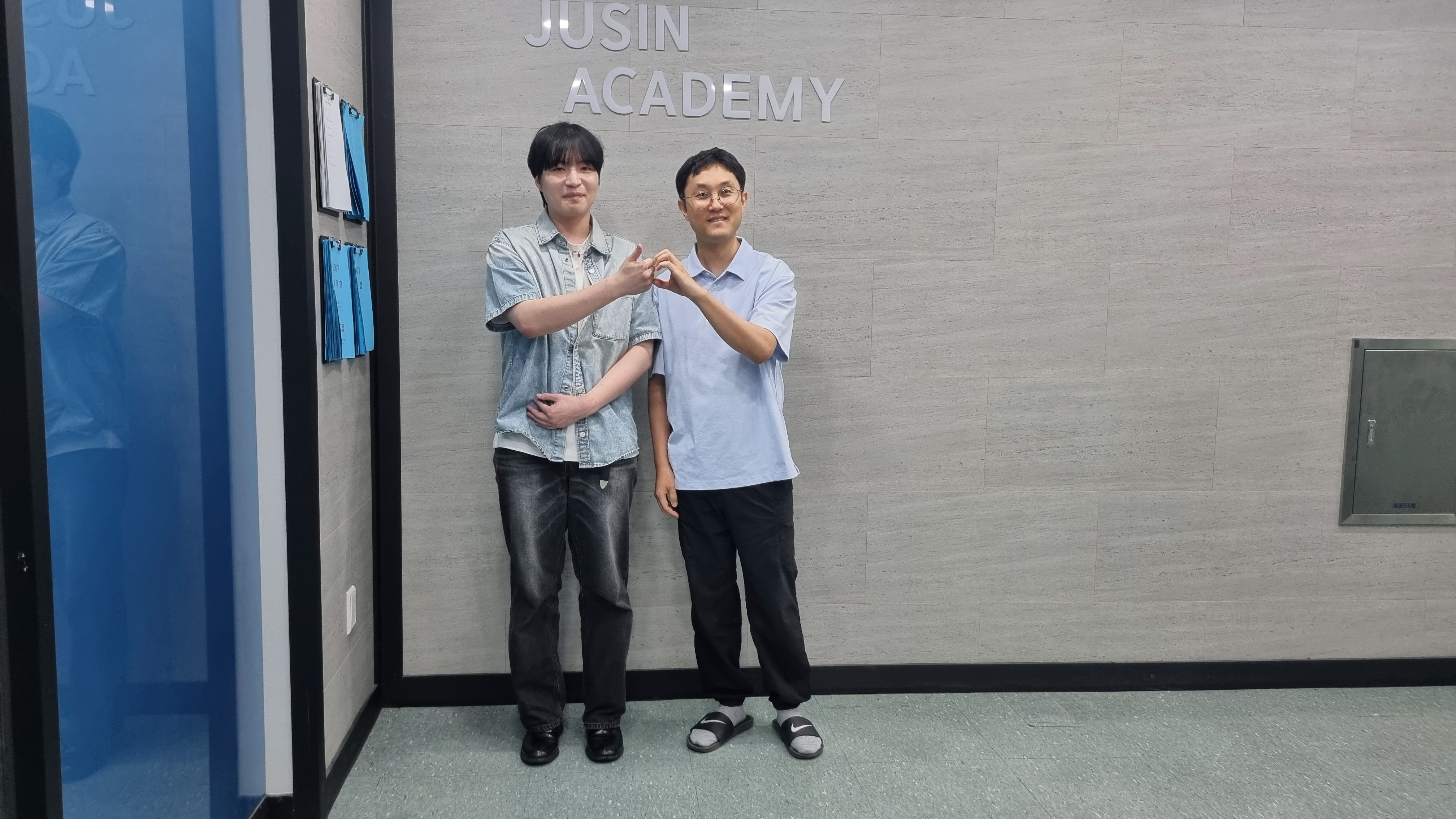 145기 윤동주1.jpg