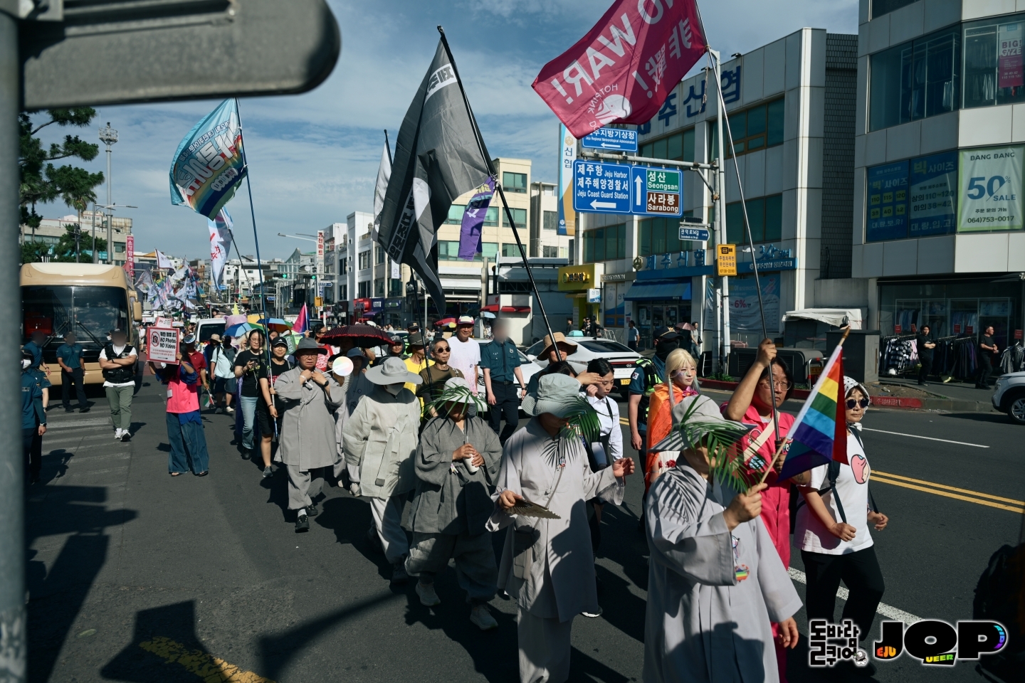 3f6a24a51dc74.jpg