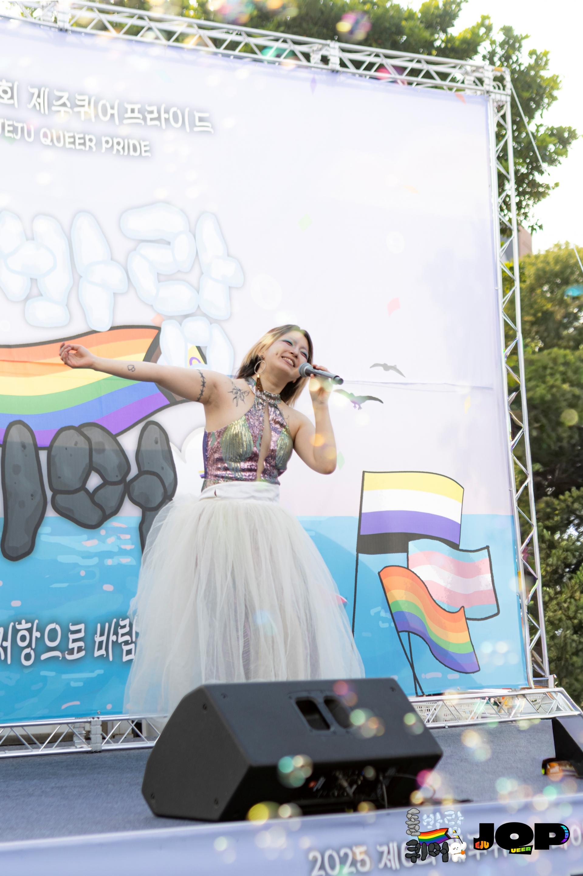 b1e00154375ac.jpg