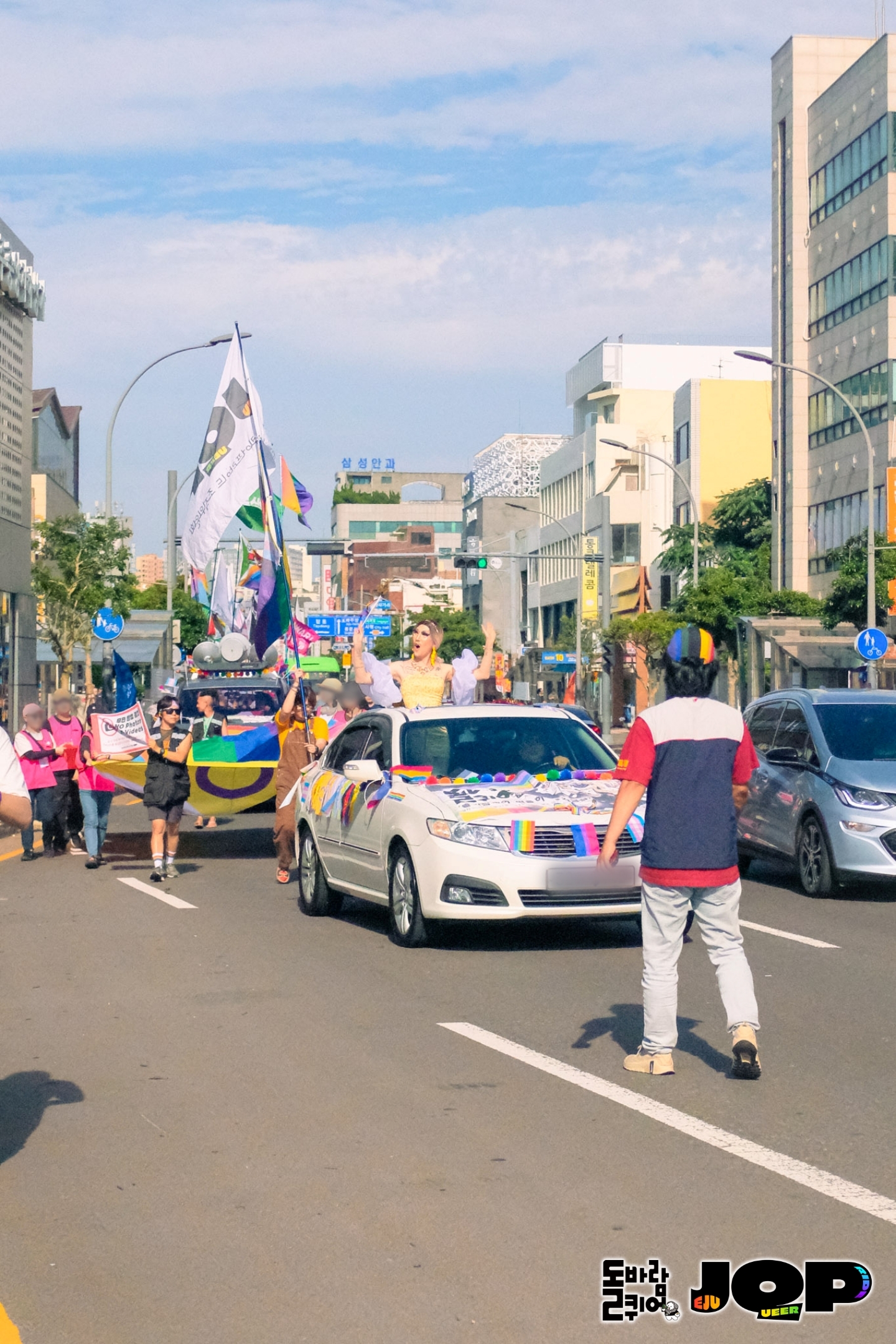 c2b826f077a37.jpg