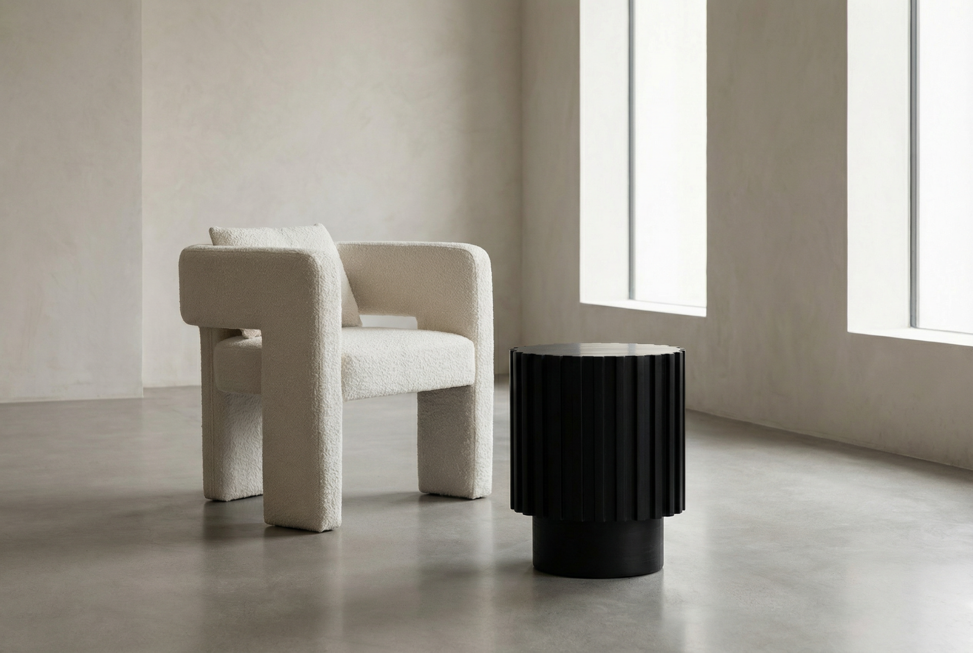 EVELYN CHAIR · 에블린 체어