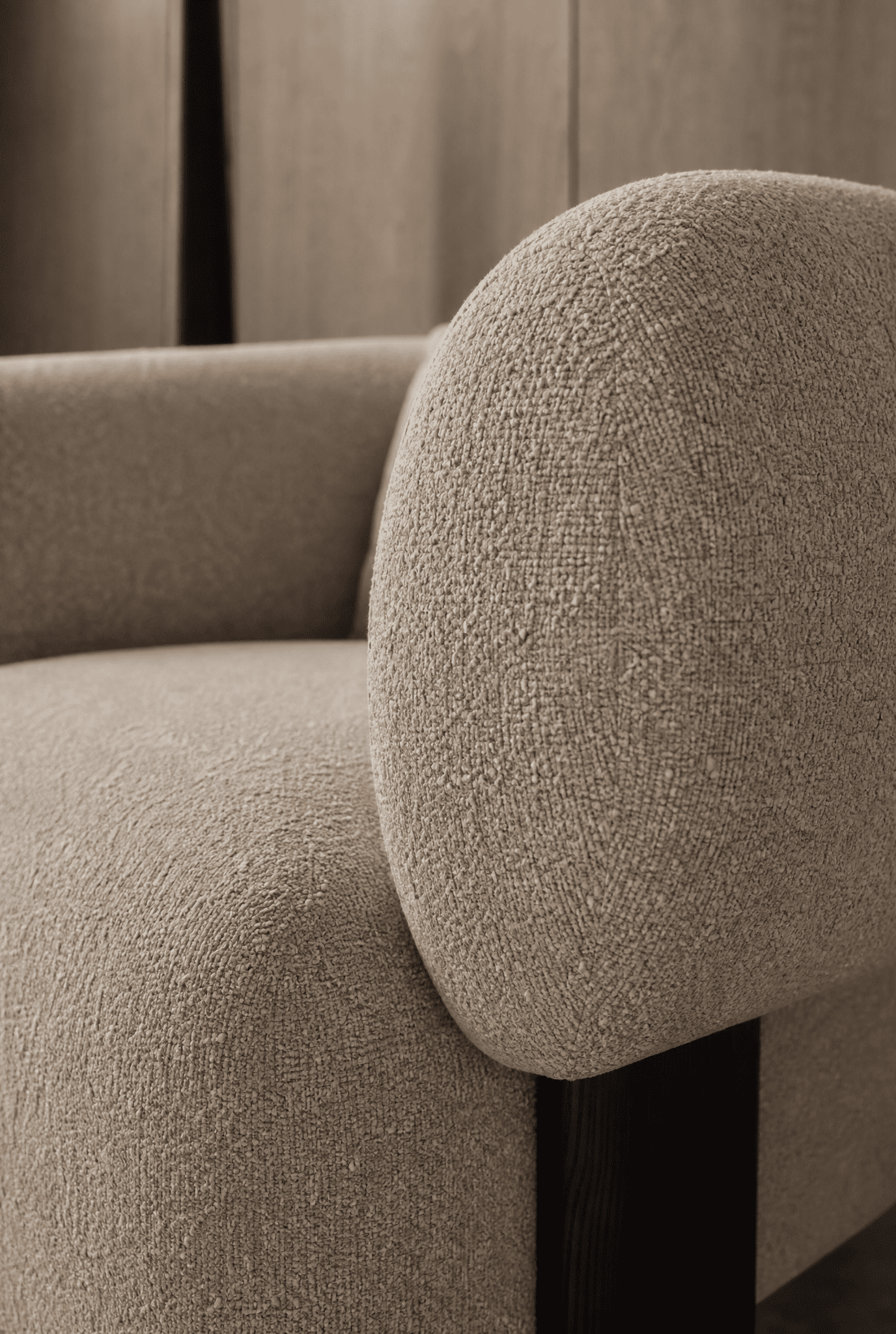 OLIVE ARMCHAIR • 올리브 암체어