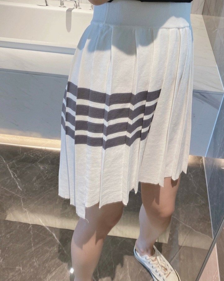 5e33c277c5371.jpg