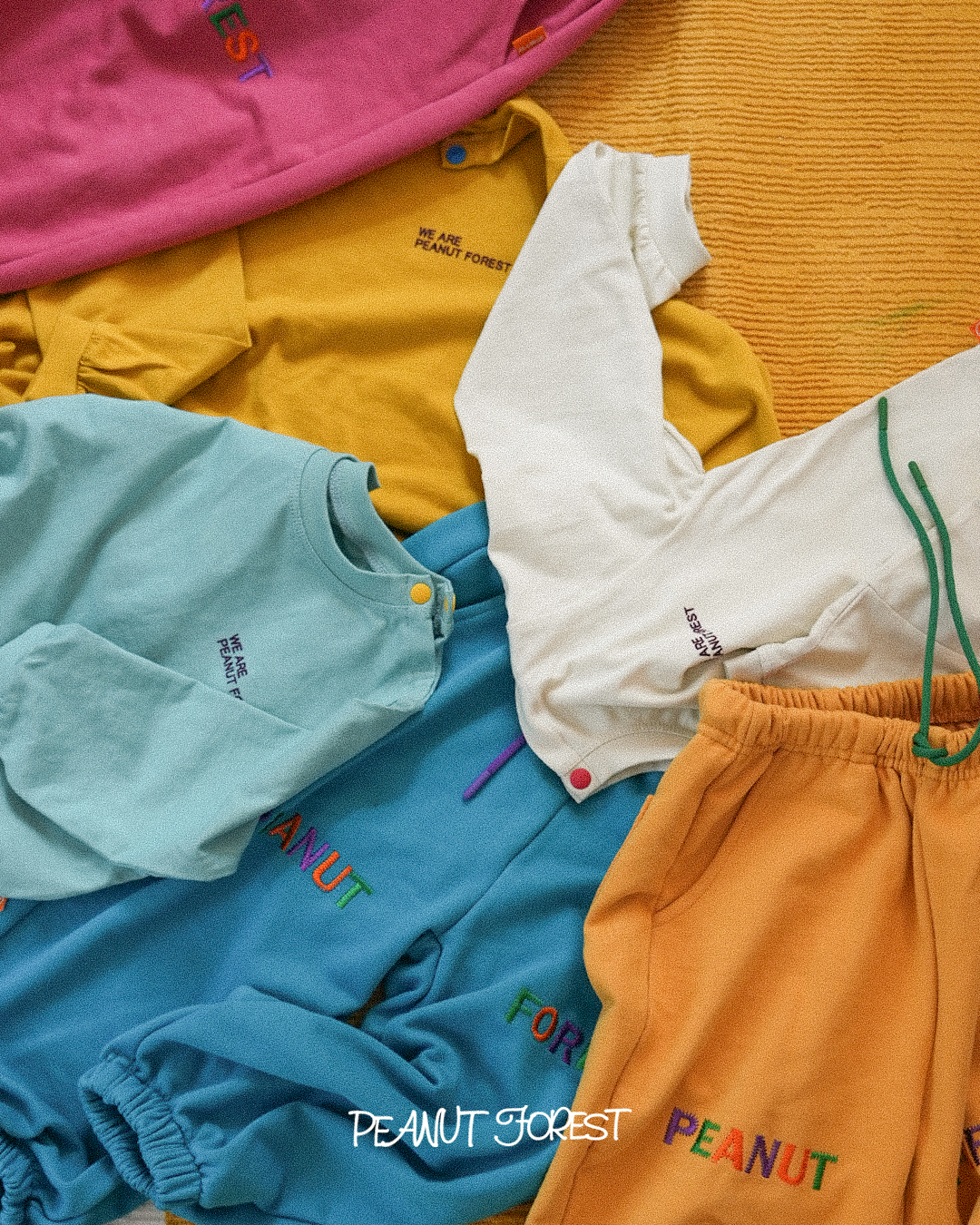 COLOR JOGGER PANTS / BLUE