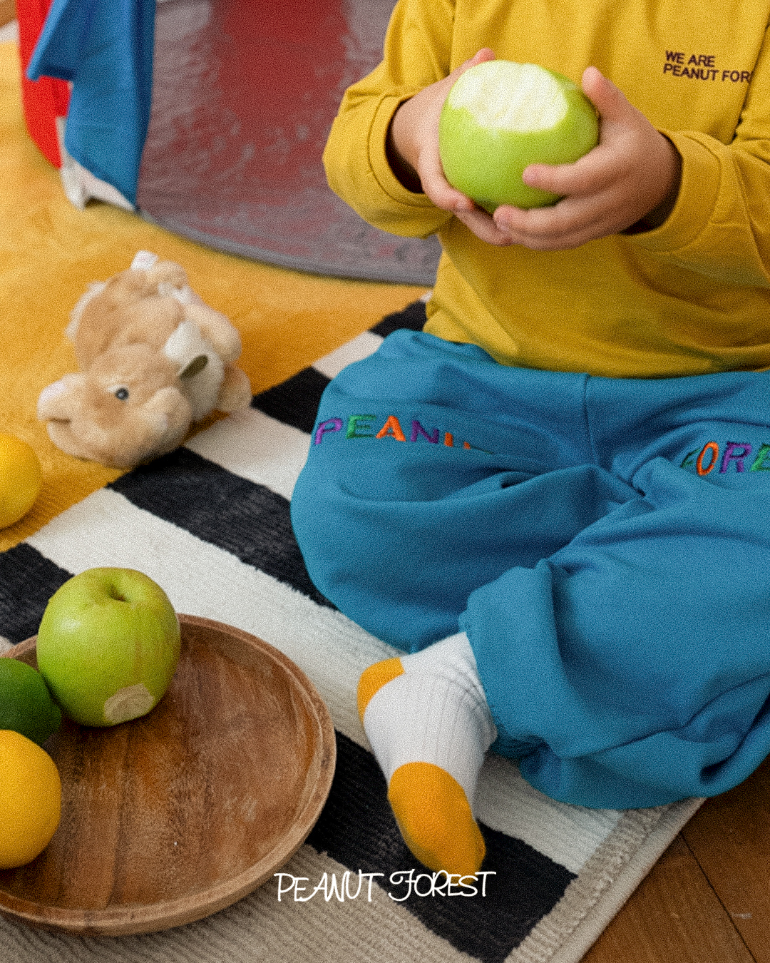 COLOR JOGGER PANTS / BLUE