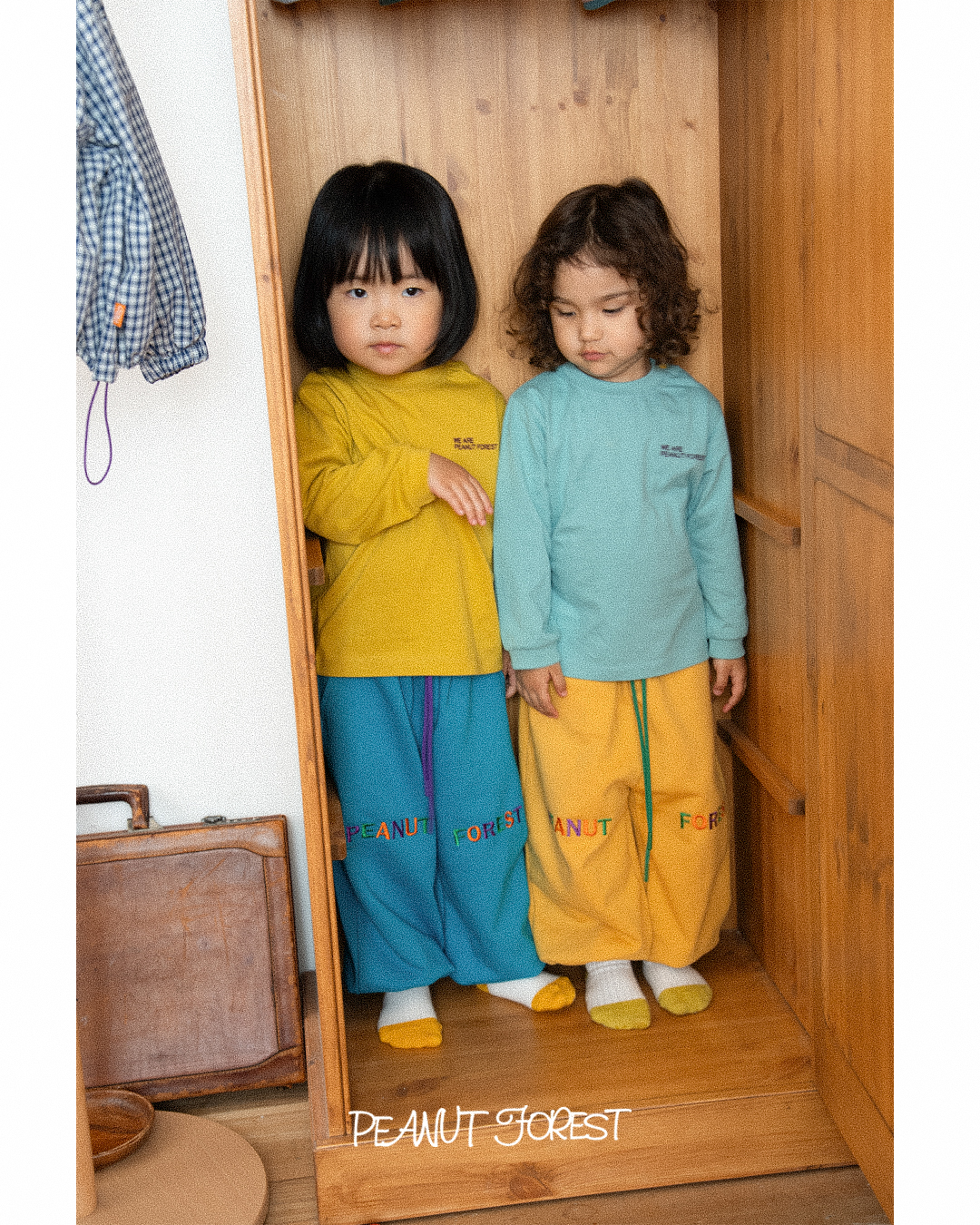 COLOR JOGGER PANTS / BLUE