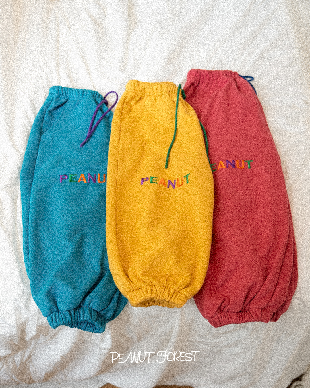 COLOR JOGGER PANTS / BLUE