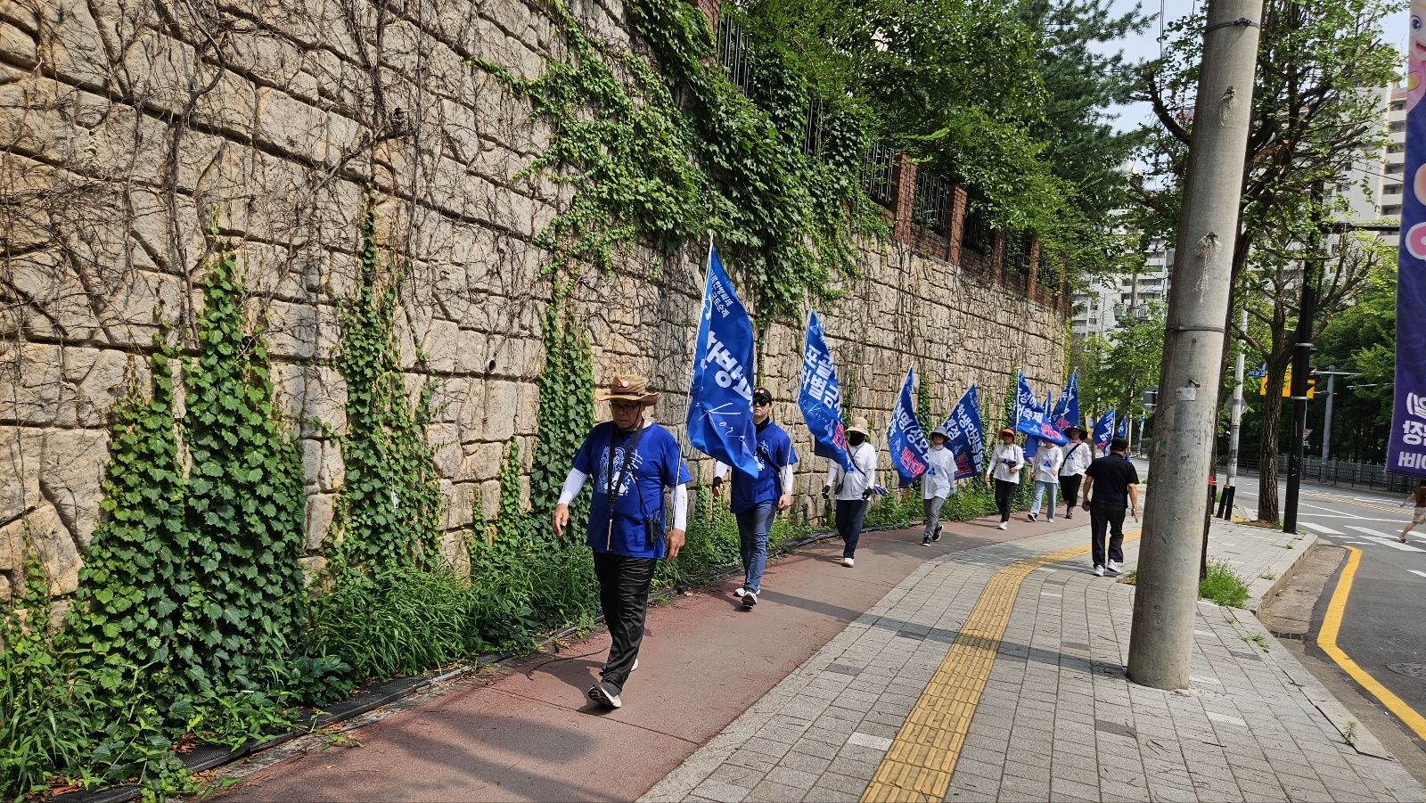 9cb999b04dfa7.jpg