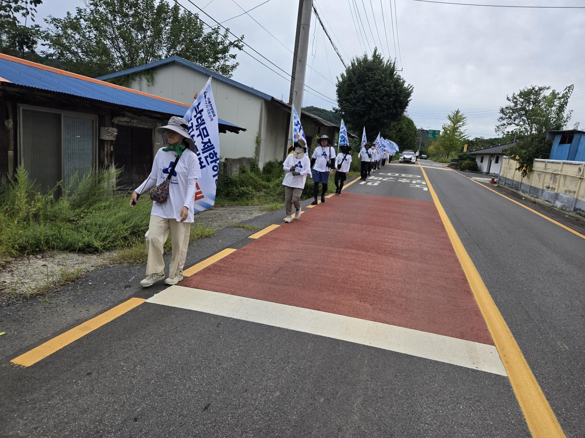 ff54fb0183499.jpg
