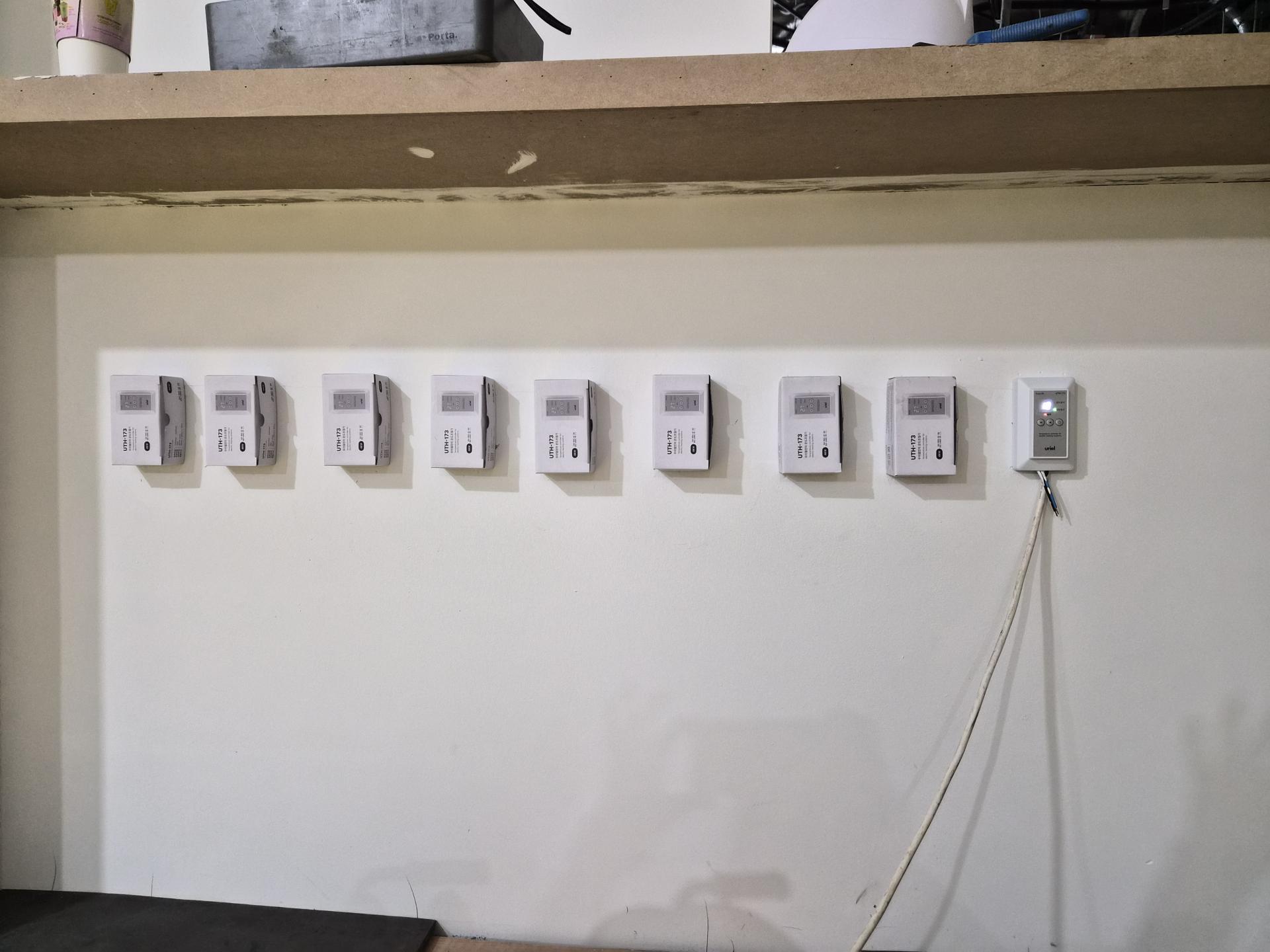 9f781b4d7975d.jpg