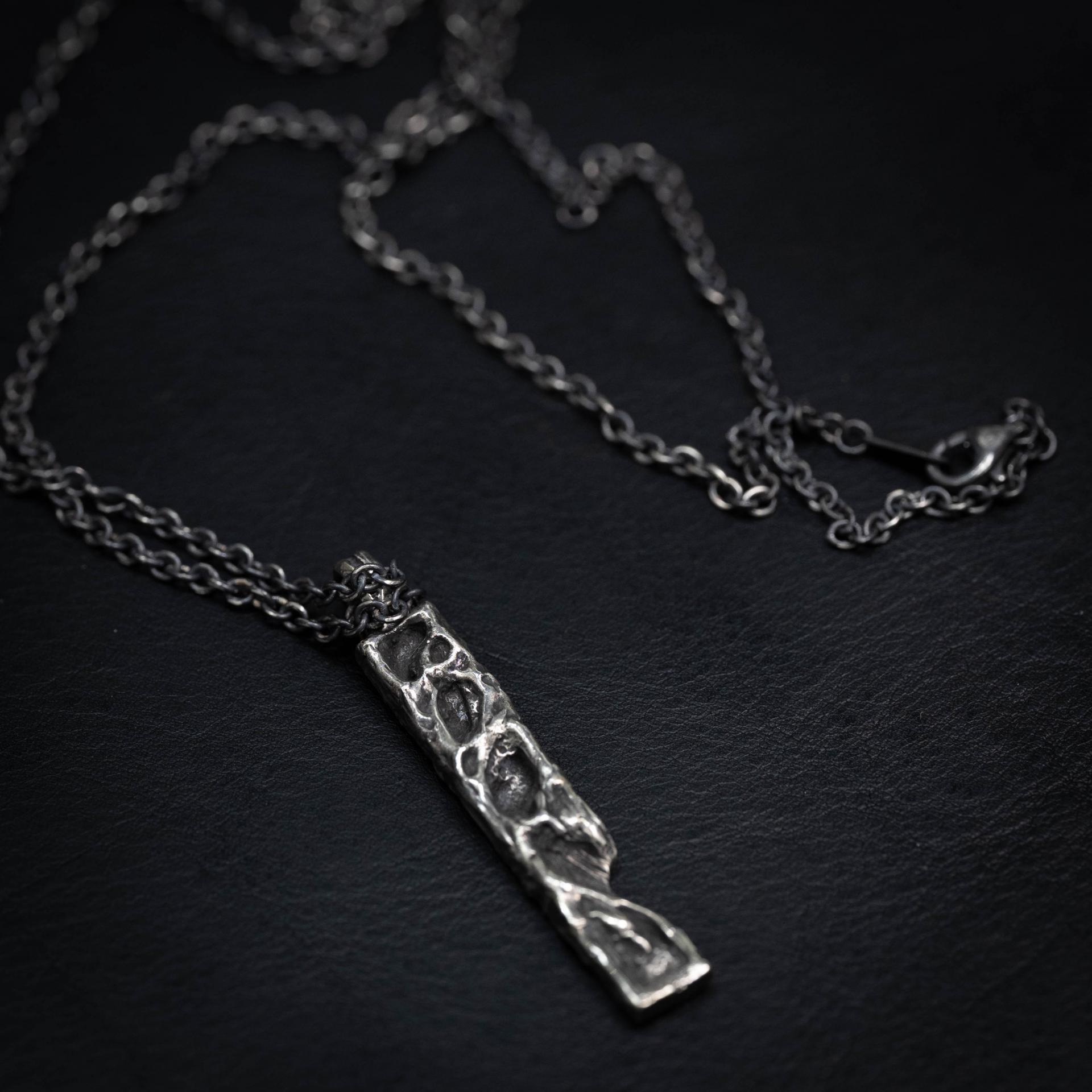 JS203 NECKLACE