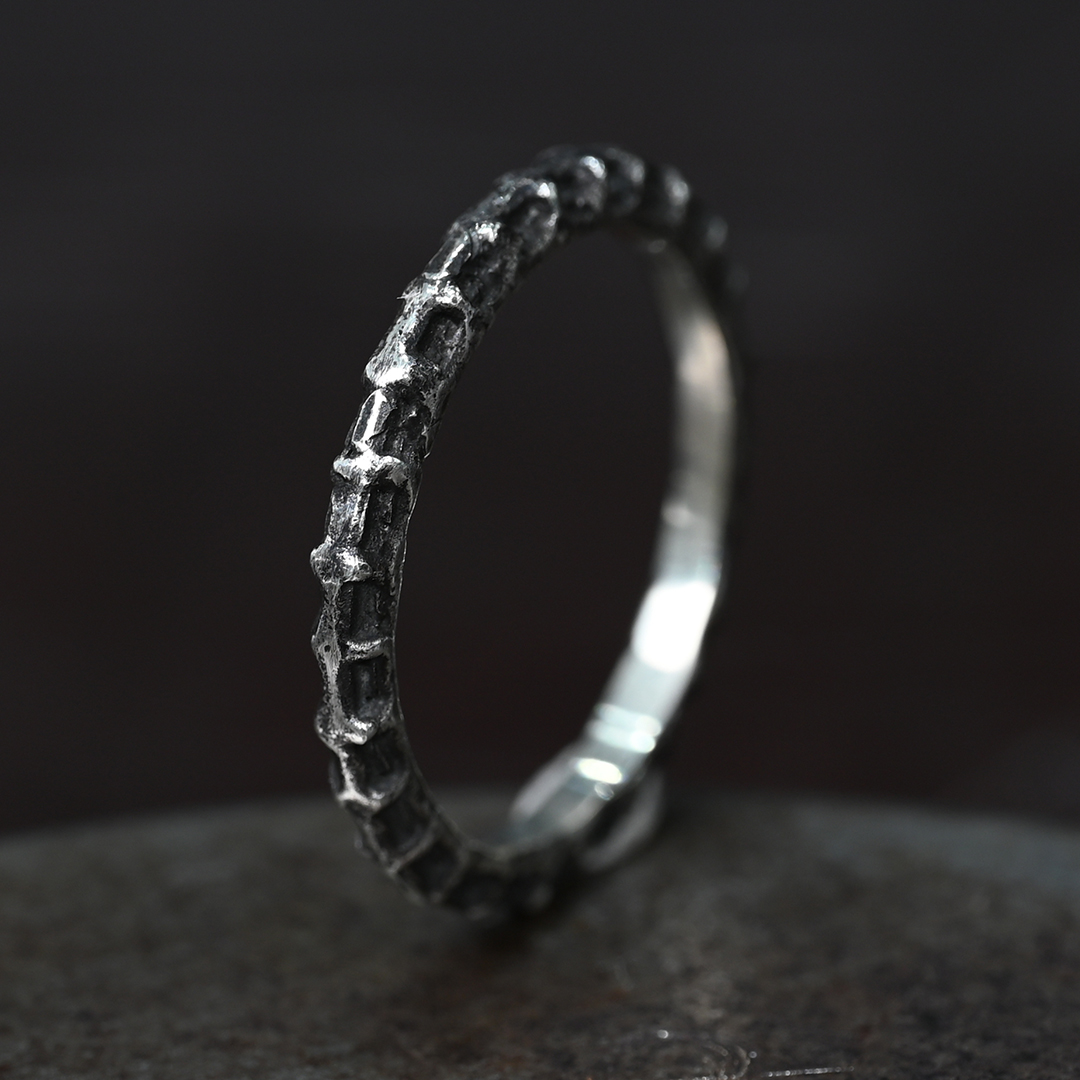JS009