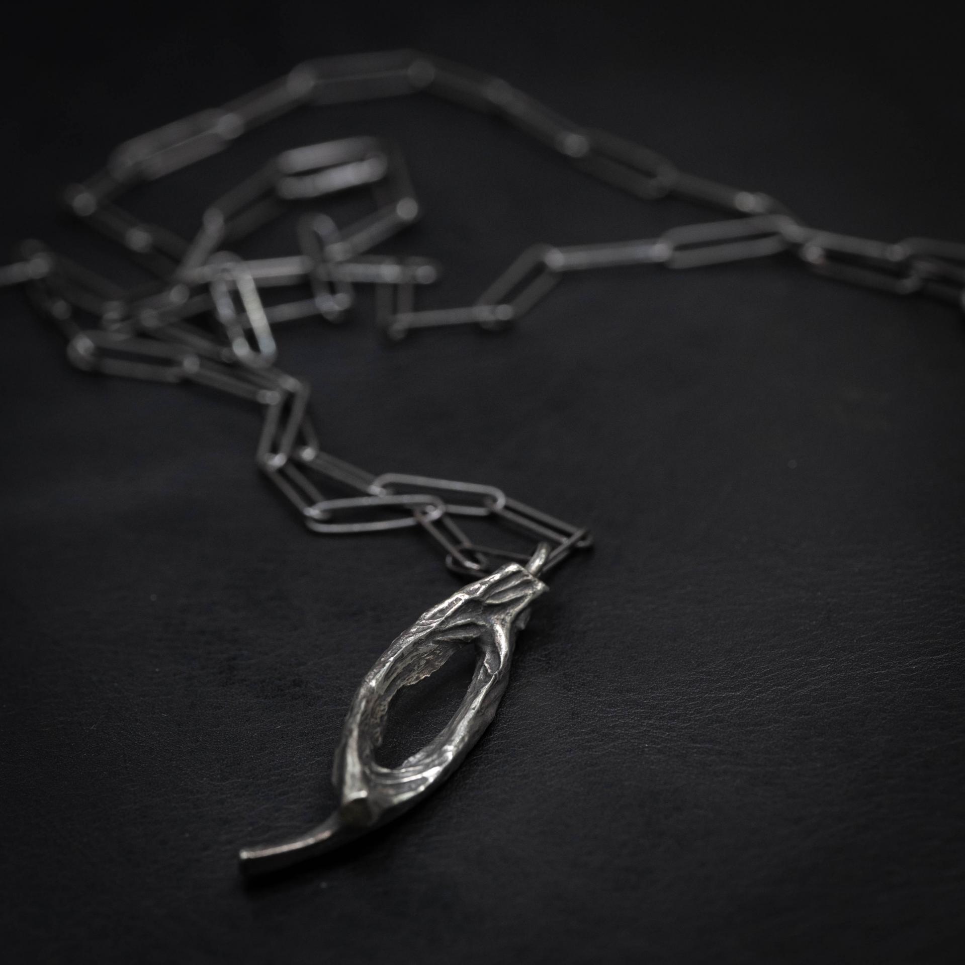 JS202 NECKLACE