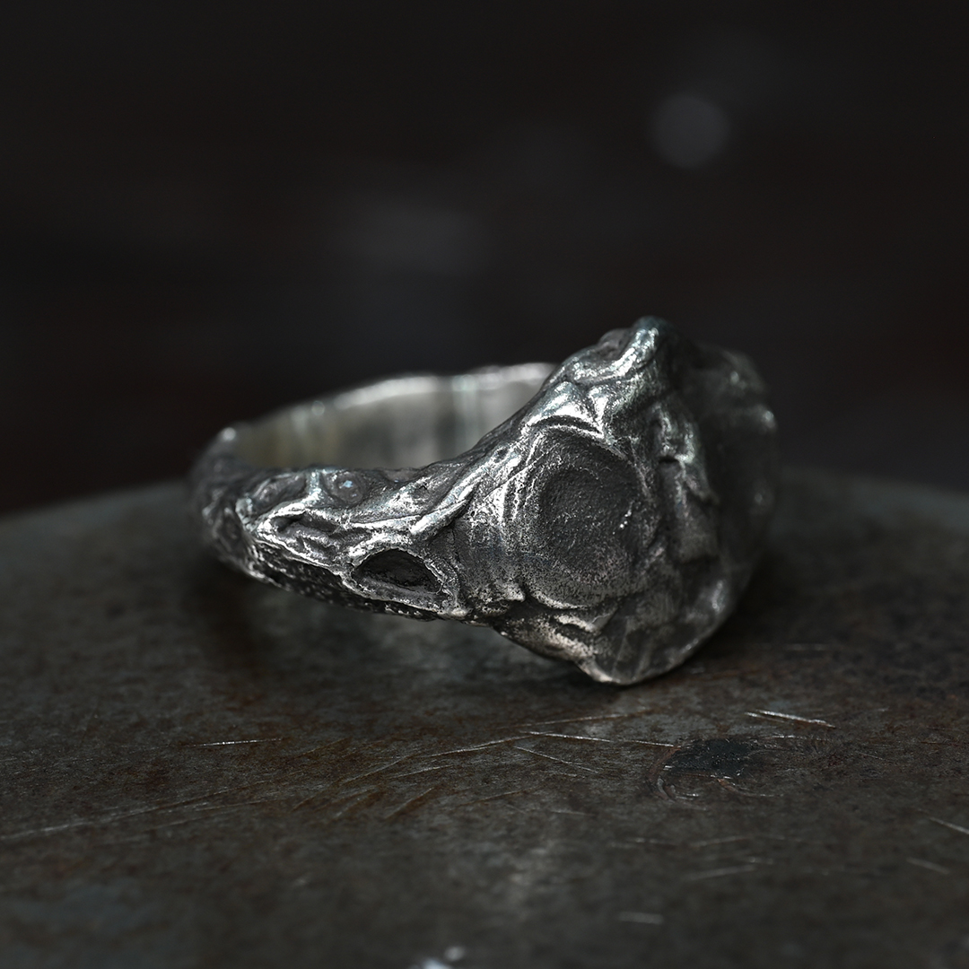 JS003
