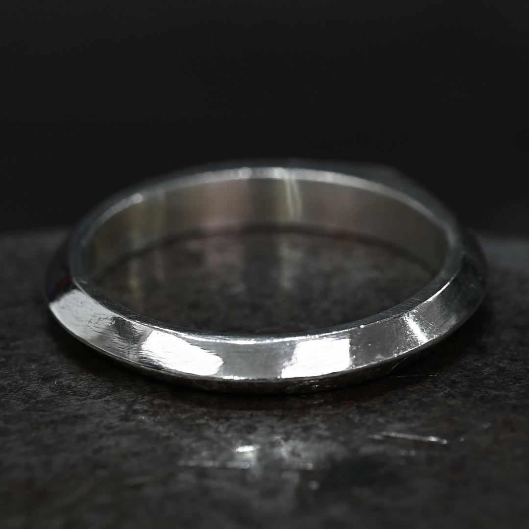 JS011