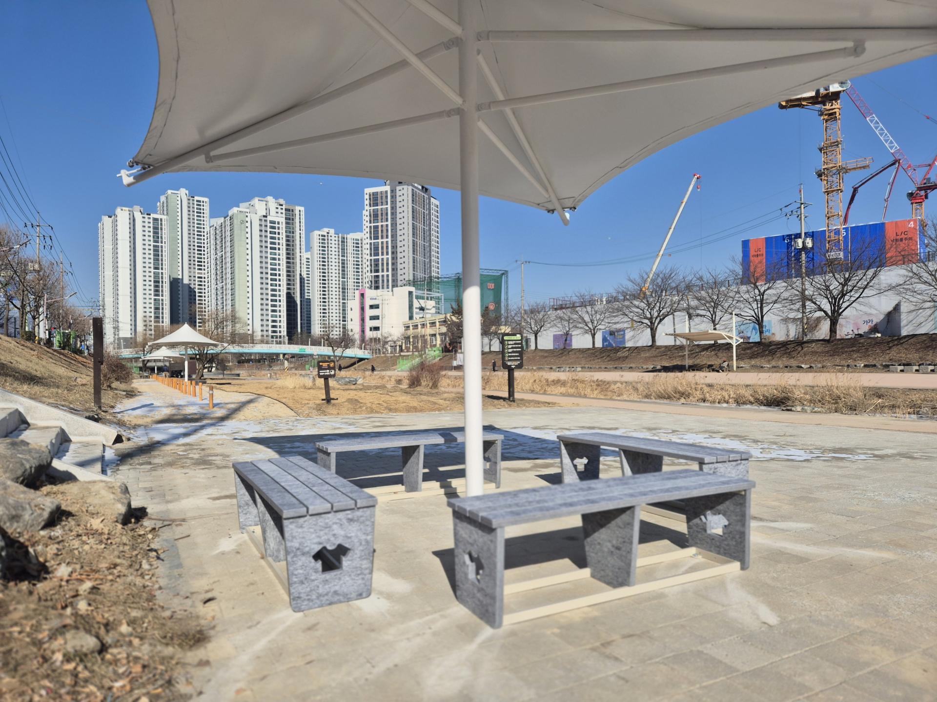 벤치 설치 대표 공간 2