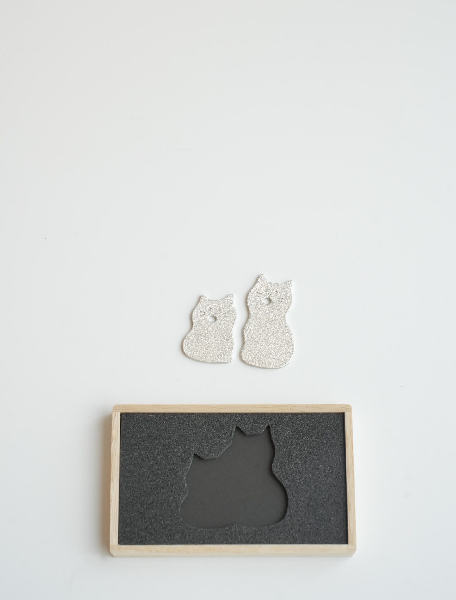 Chopstick Rest：Singing Cats-set of 2