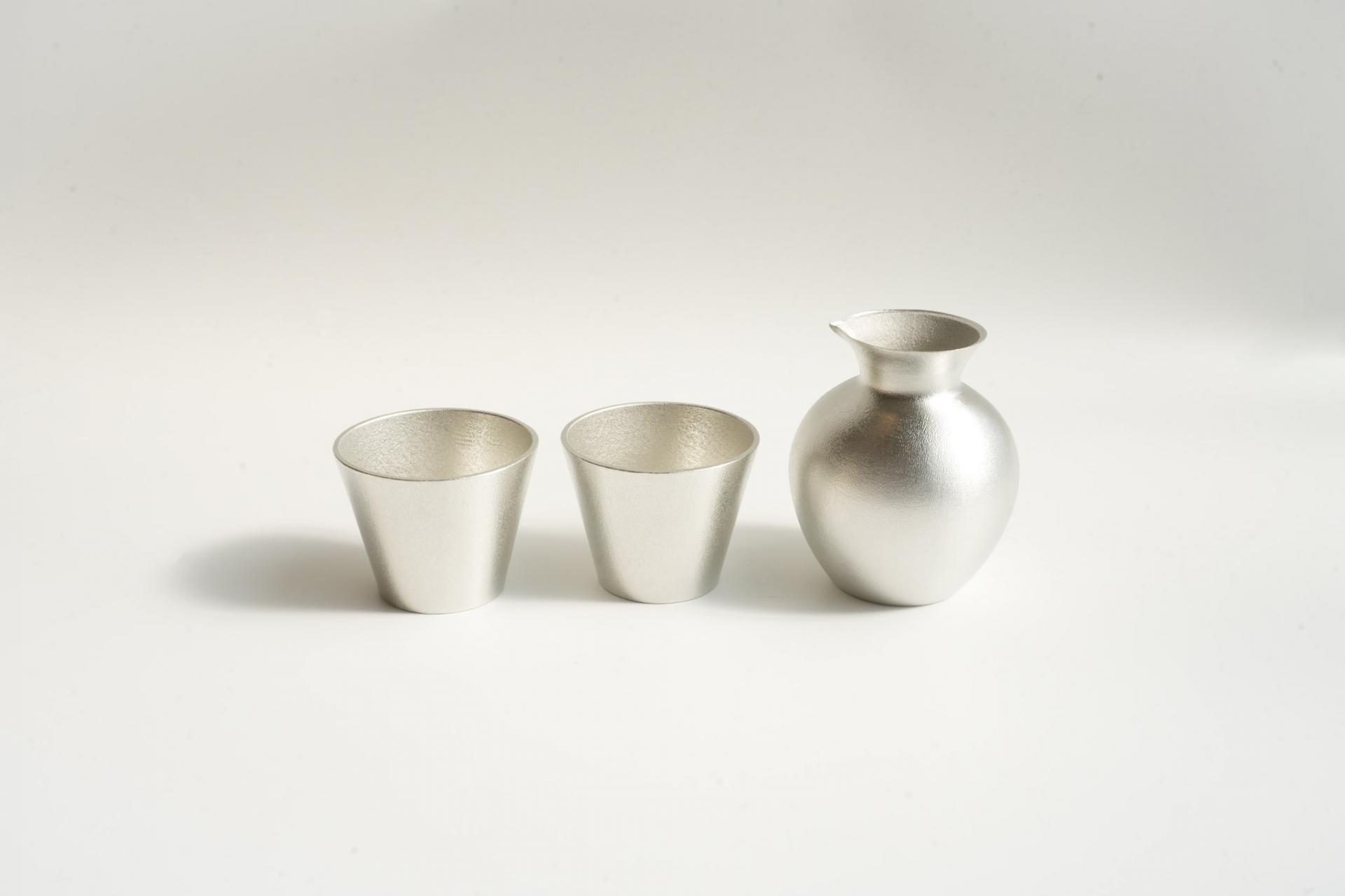 Sakeware Set - Tokkuri & 2 of Small cup