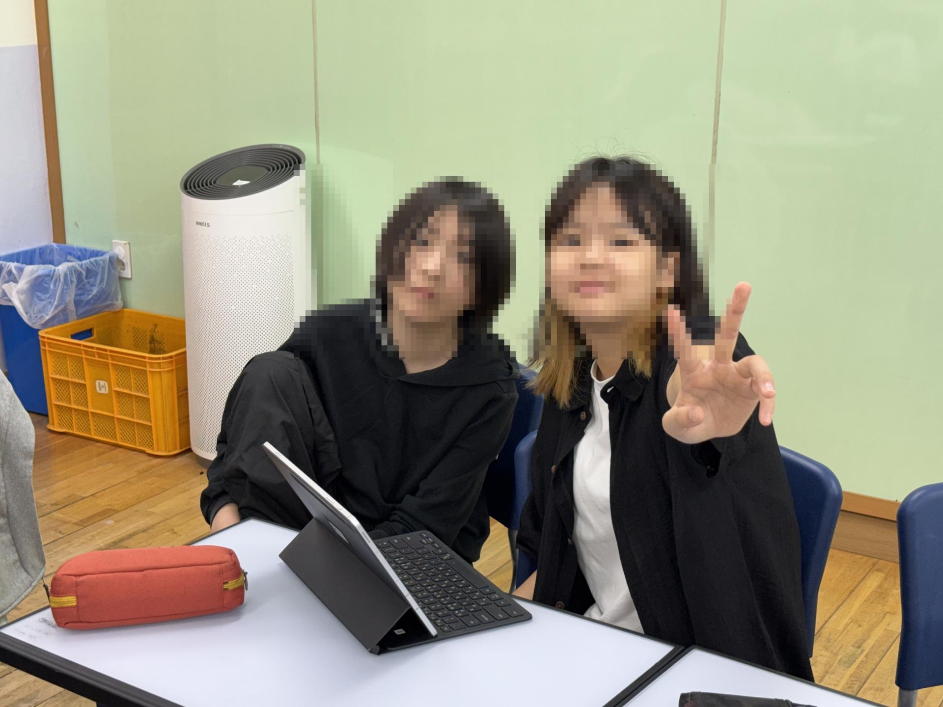 0102de15e5491.jpg