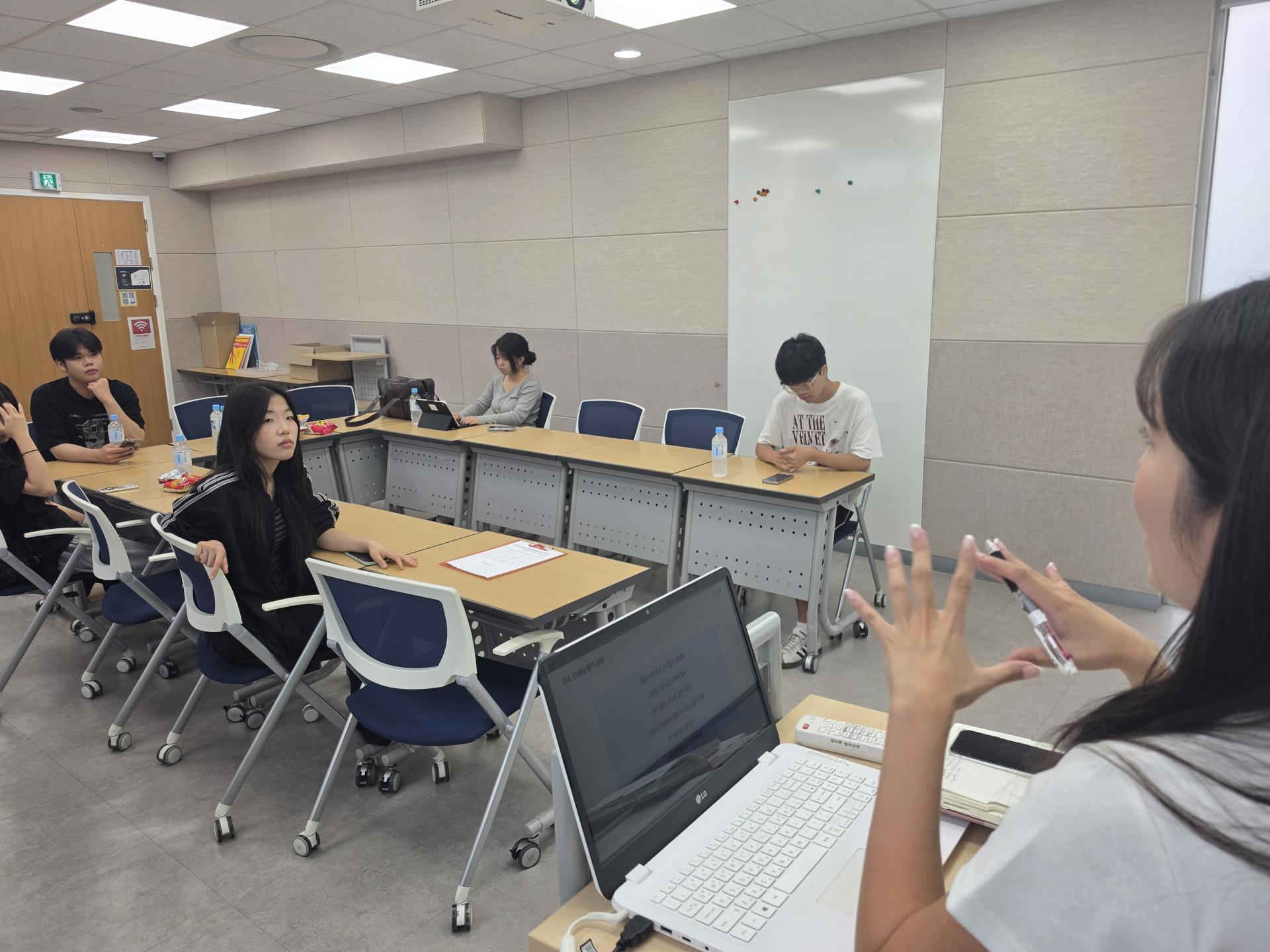 cbfe88bc38bd9.jpg