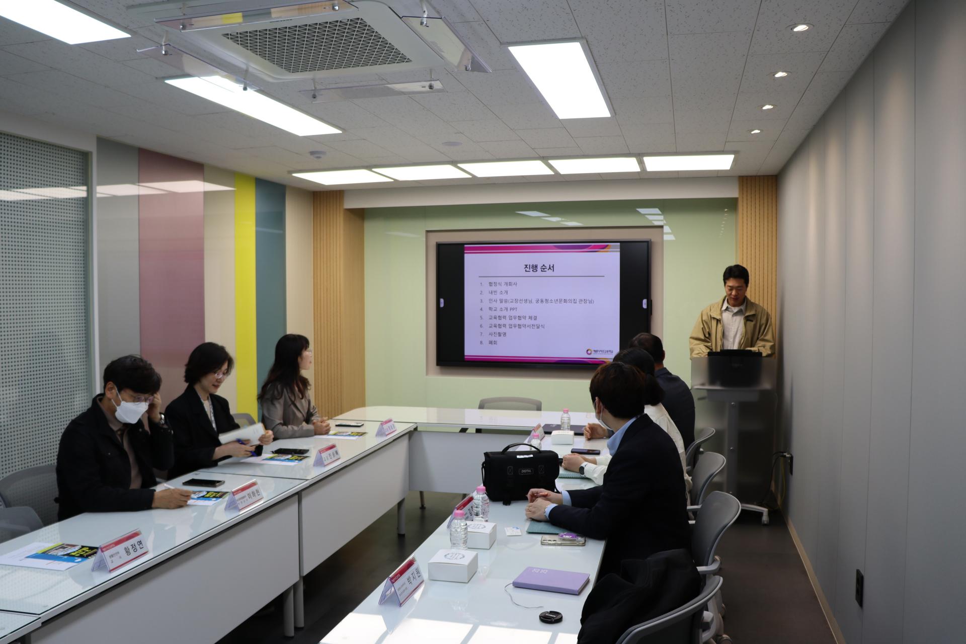 fd3f2ab652e5b.jpg