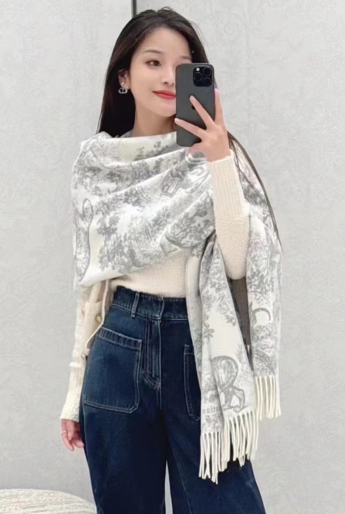 디올 트왈드 주이 소바쥬 스카프