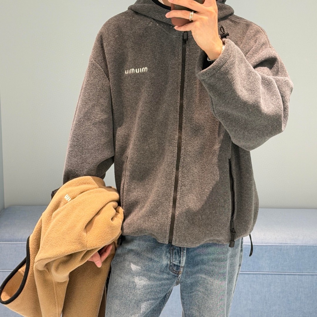 미우미우 플리스 울 지퍼업 재킷