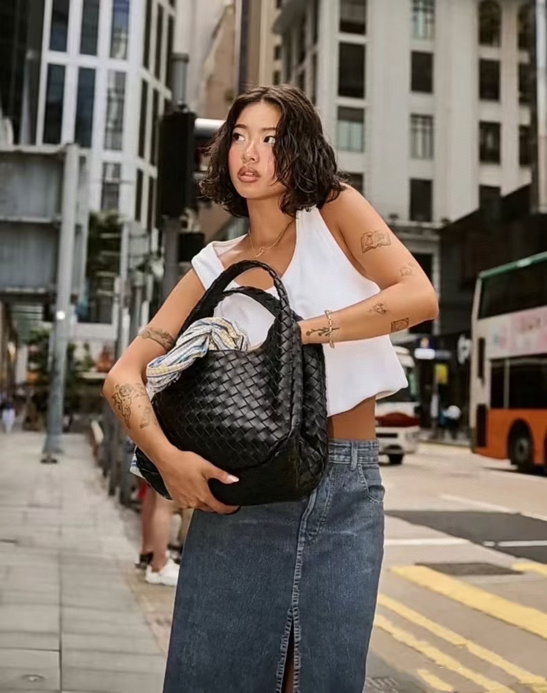 보테가베네타 미디움 캄파나 토트백 844249